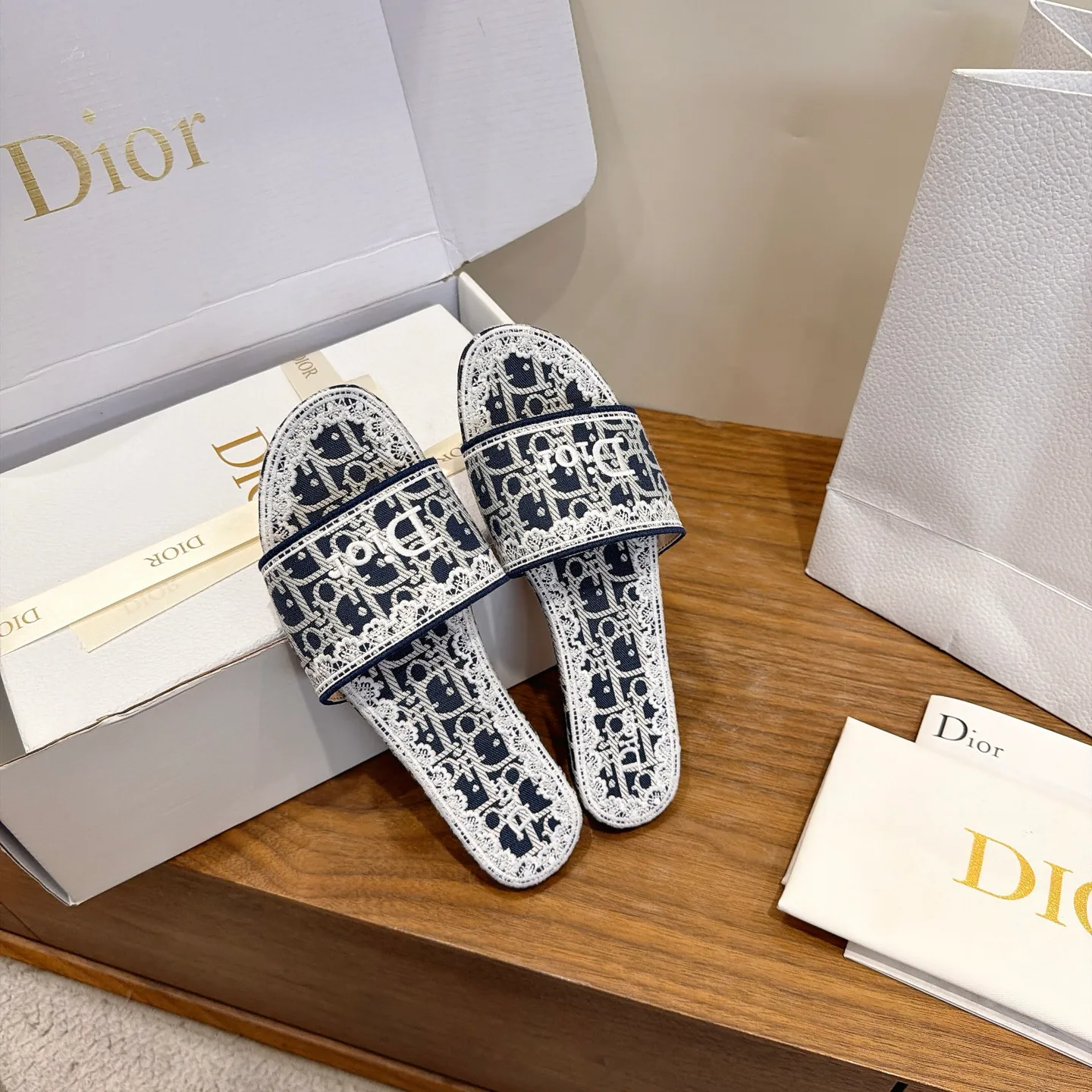 Шлепанцы Женские Christian Dior 17449445