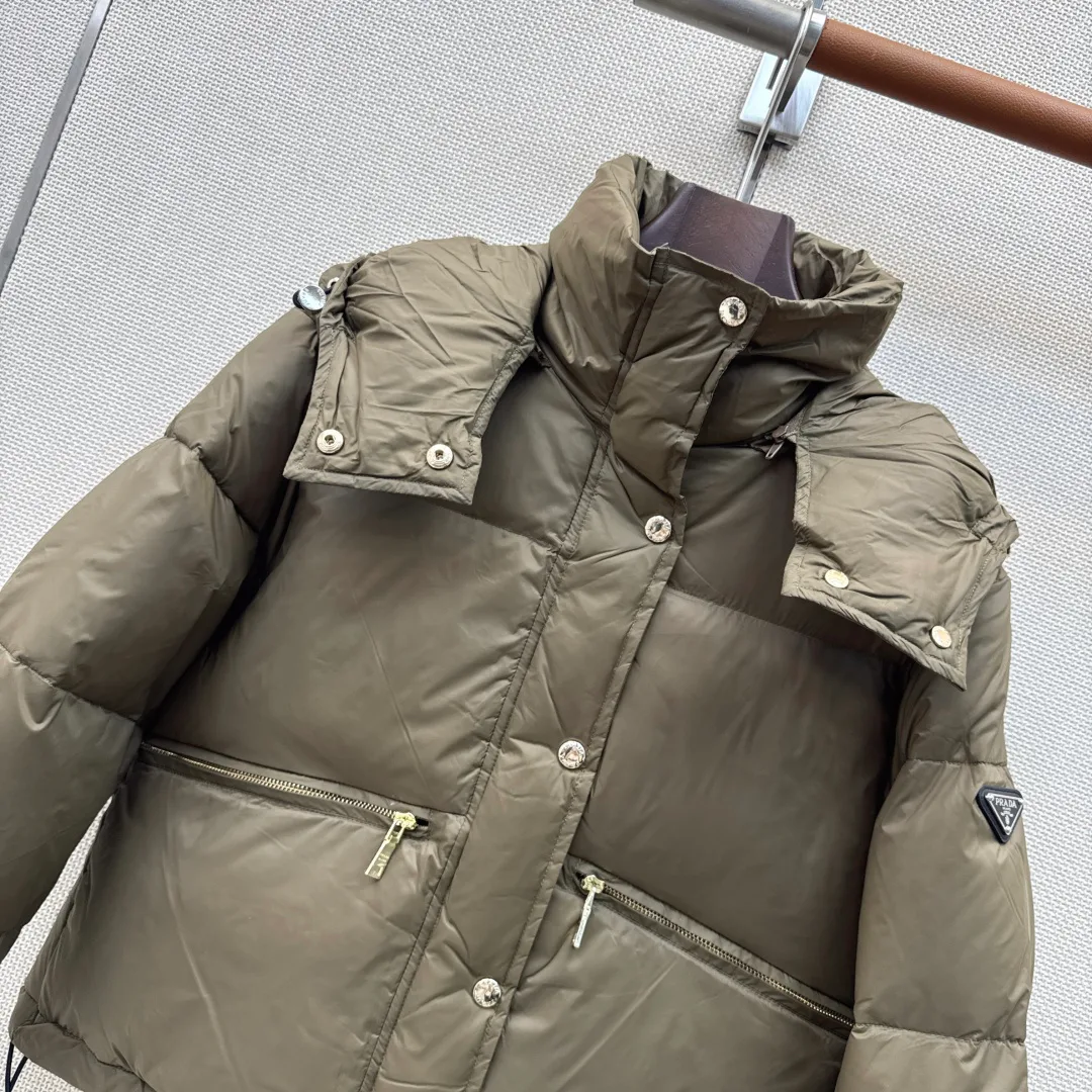 Куртки И Пуховики Женские Prada 18398213