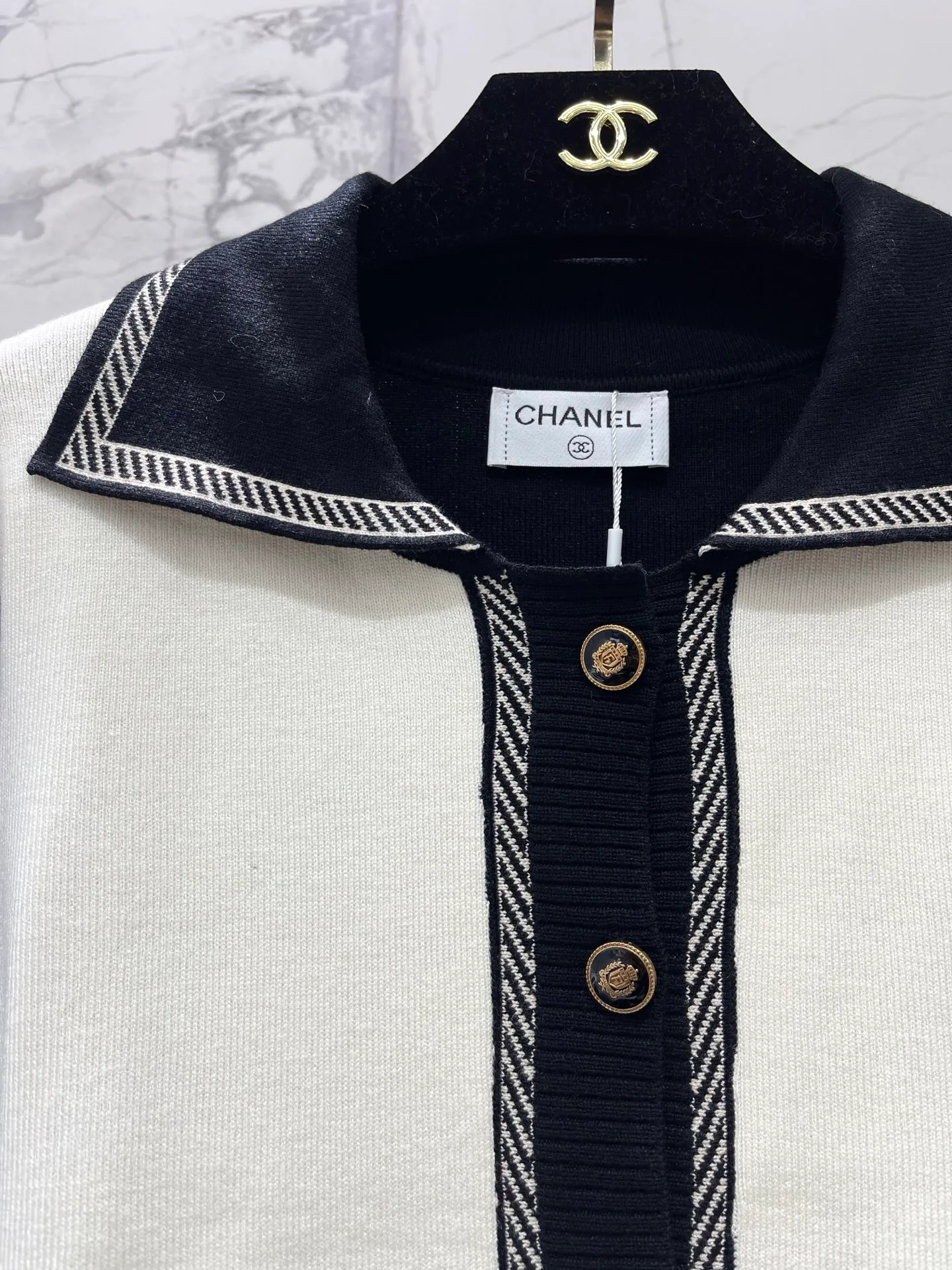 Джемперы И Свитеры Женские Chanel 18727269