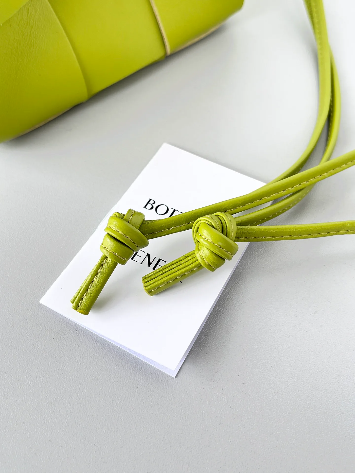 Сумки На Ремне Женские Bottega Veneta 368743