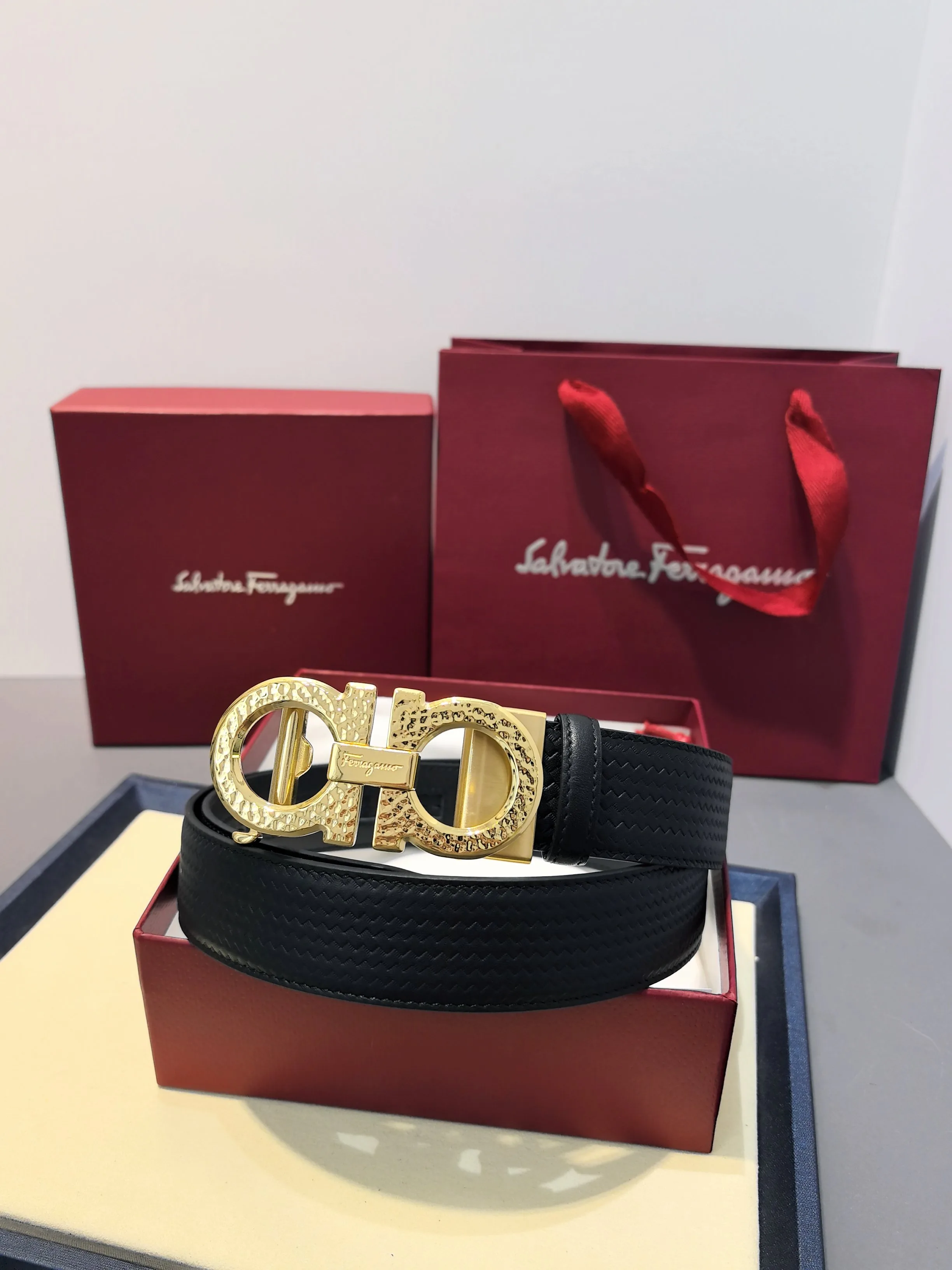 Ремни Salvatore Ferragamo 832156