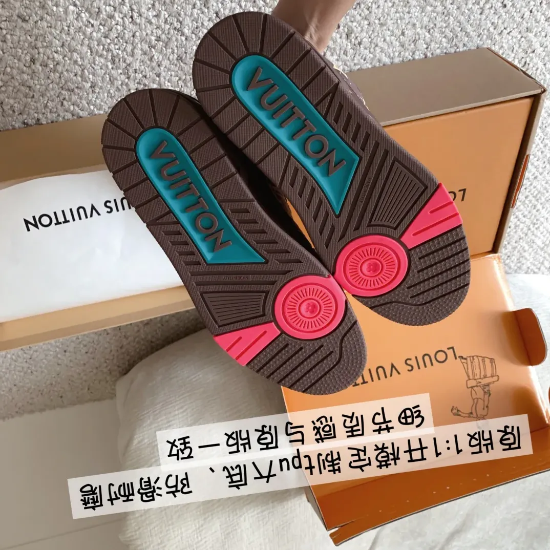 Кроссовки Женские Louis Vuitton 5893975