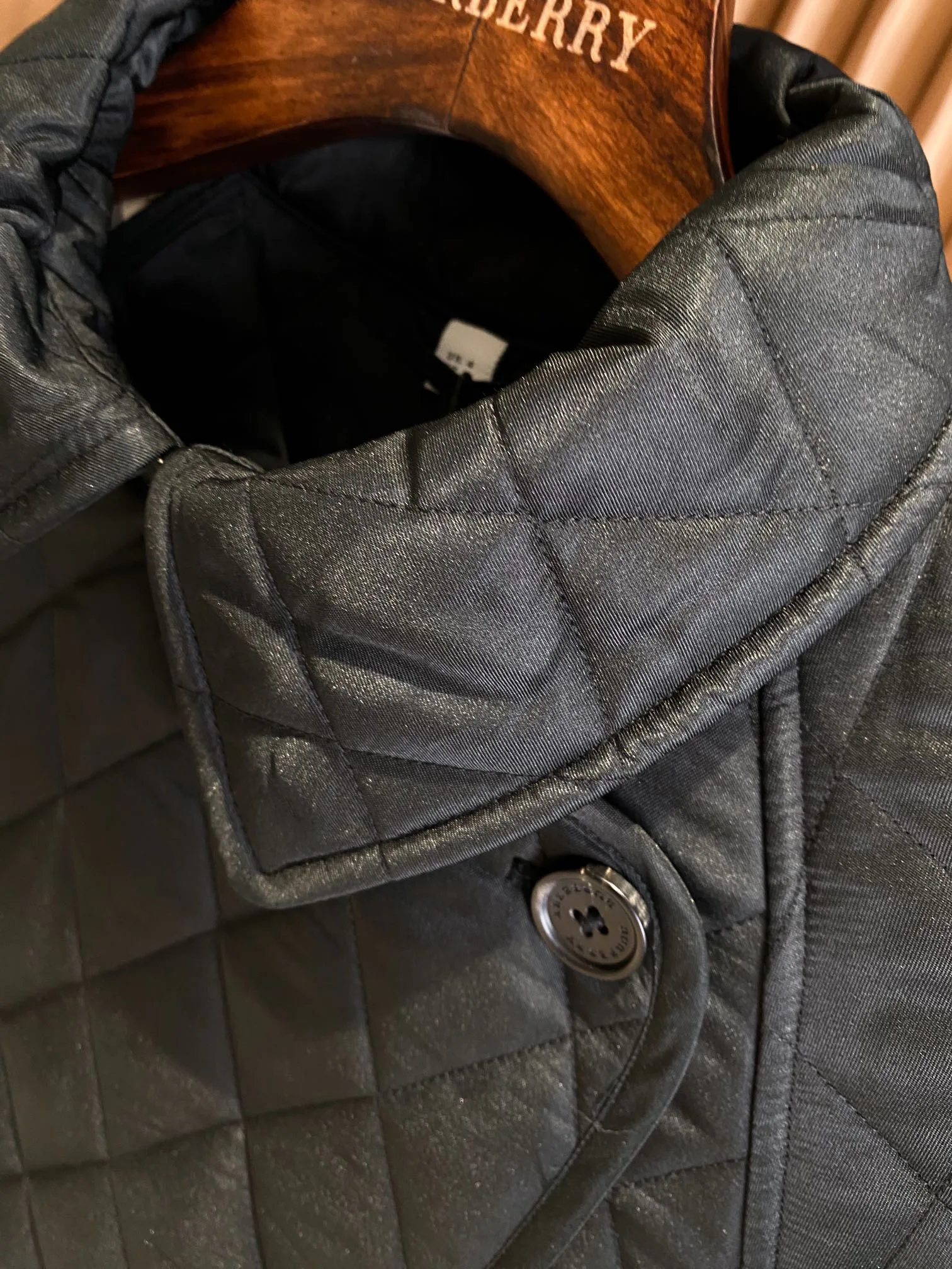 Куртки И Пуховики Женские Burberry 18277304