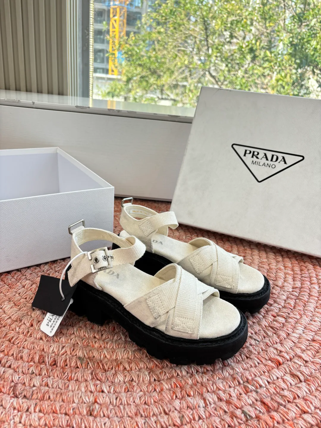Сандалии Женские Prada 11410366