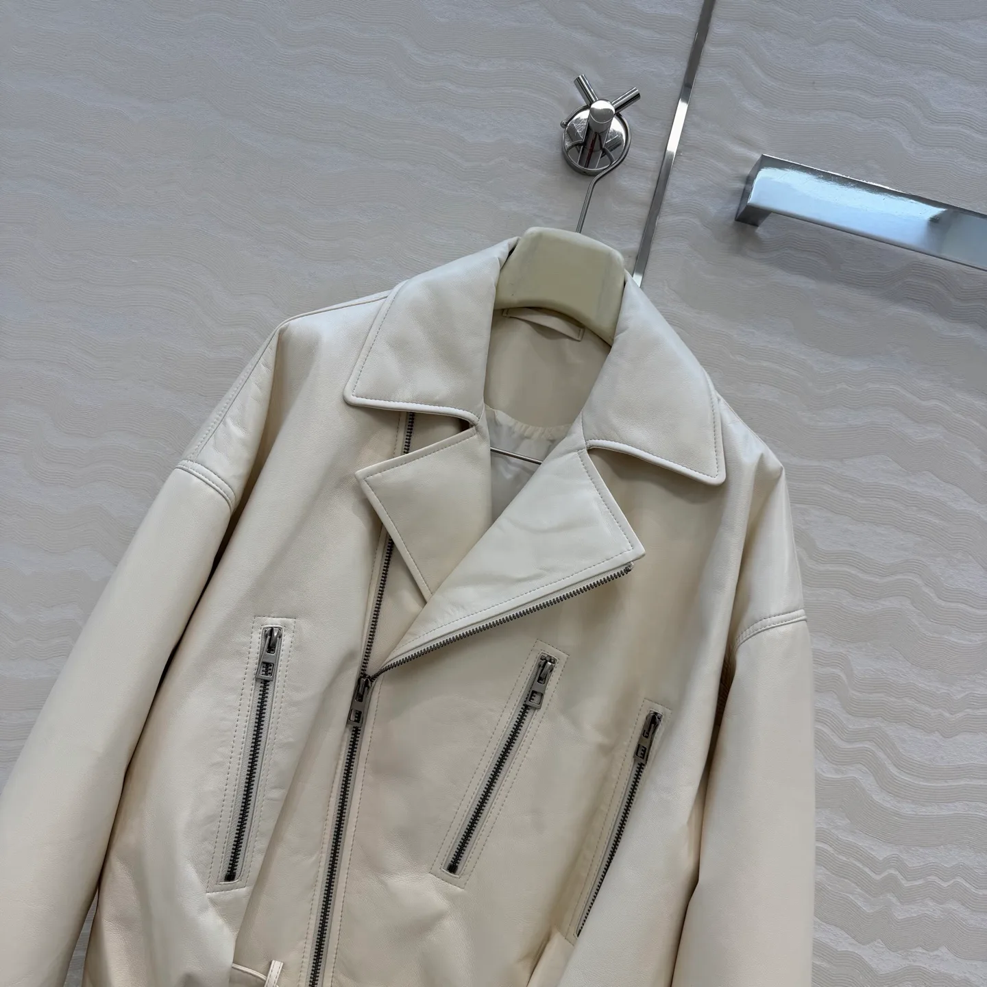 Кожаные Куртки И Дублёнки Женские Louis Vuitton 1257685