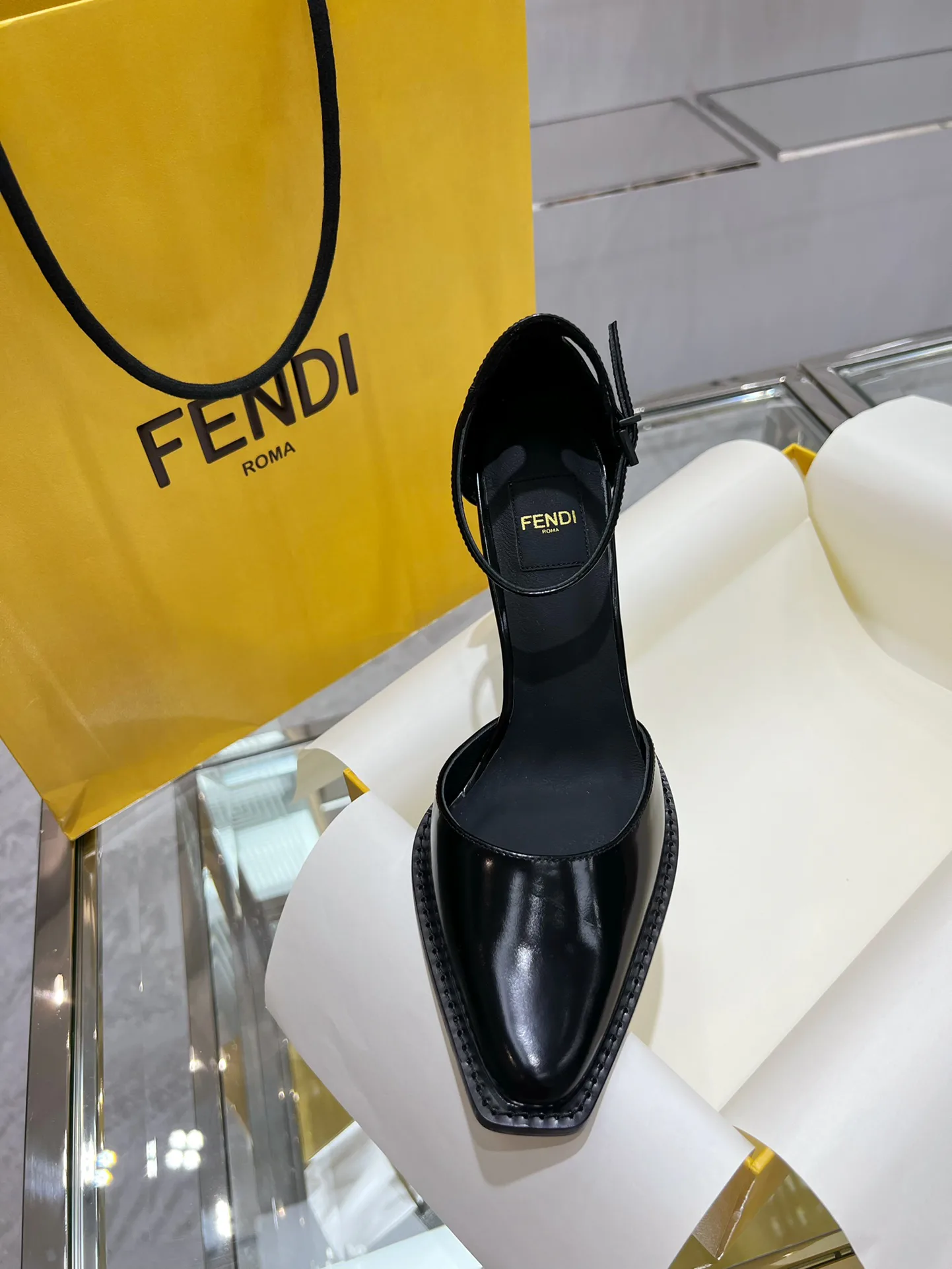 Туфли Женские Fendi 10377