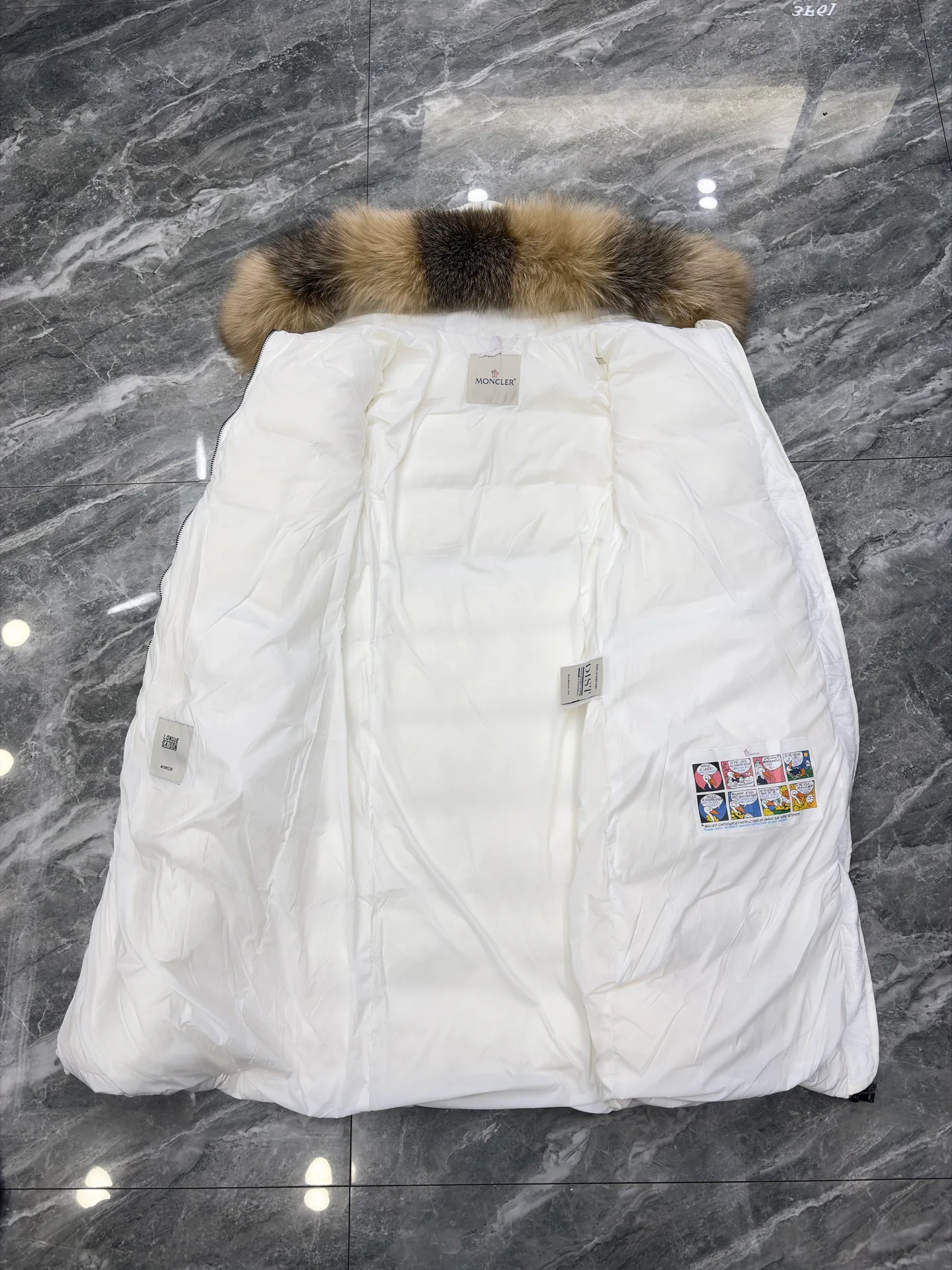 Куртки И Пуховики Женские Moncler 19960301
