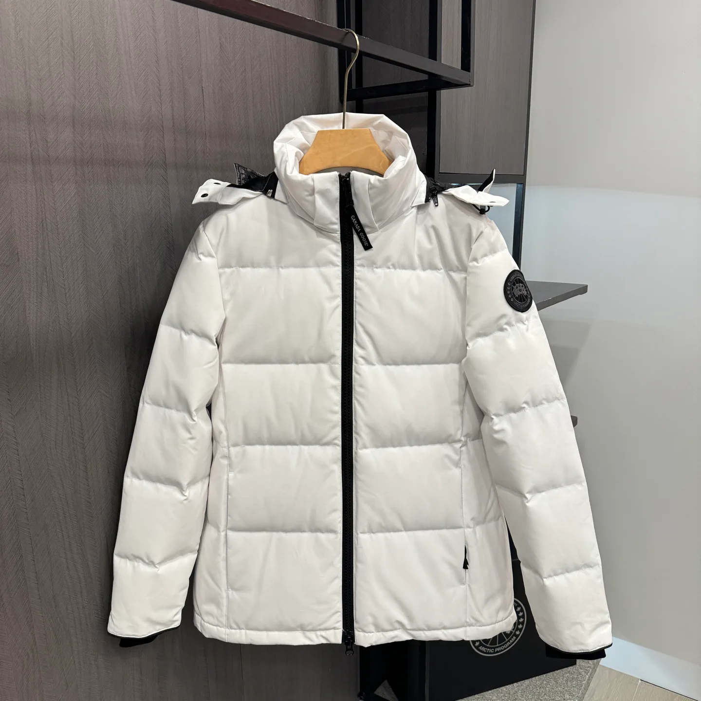 Куртки И Пуховики Женские Canada Goose 19763446