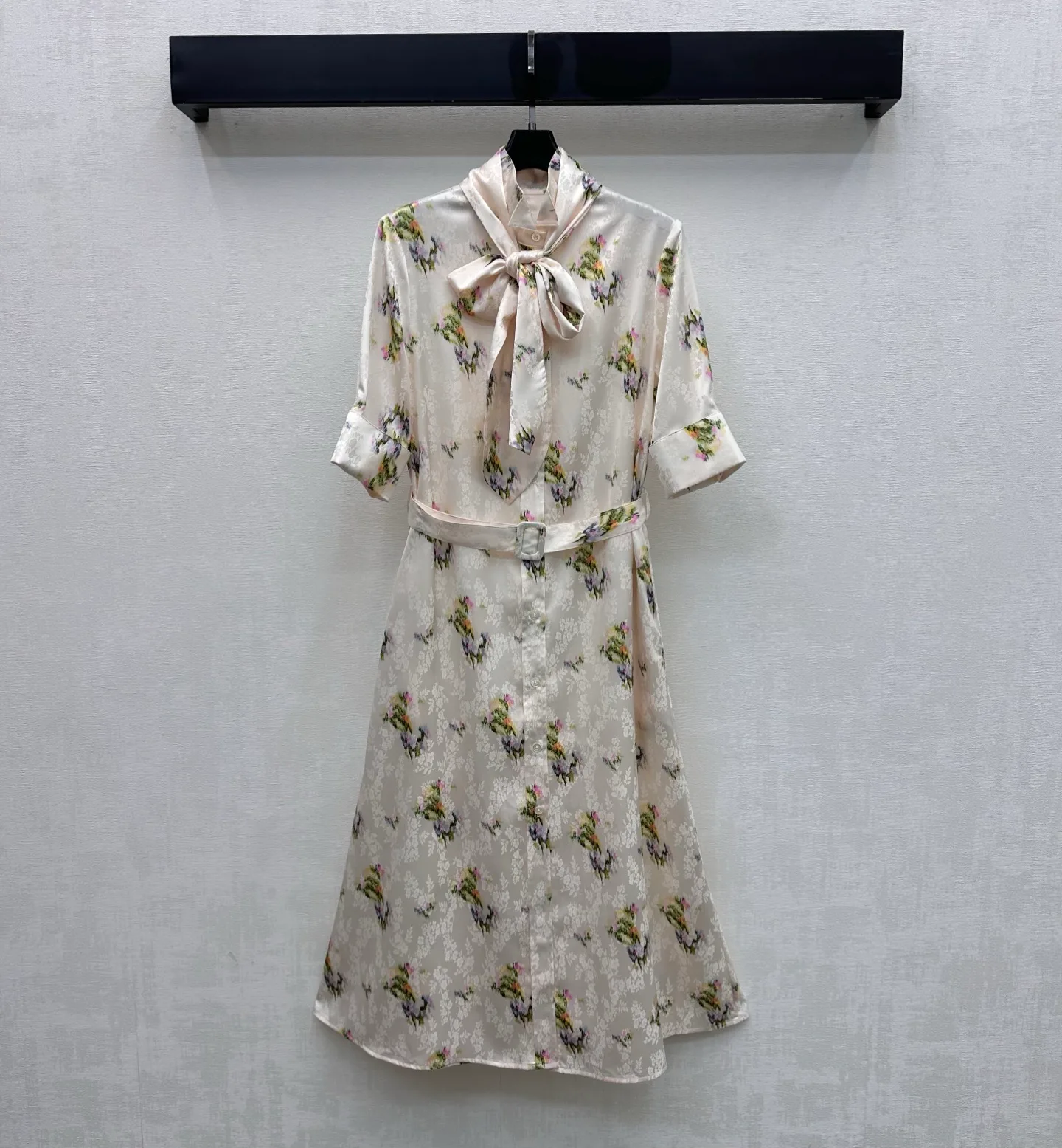 Платья Женские Christian Dior 11755784
