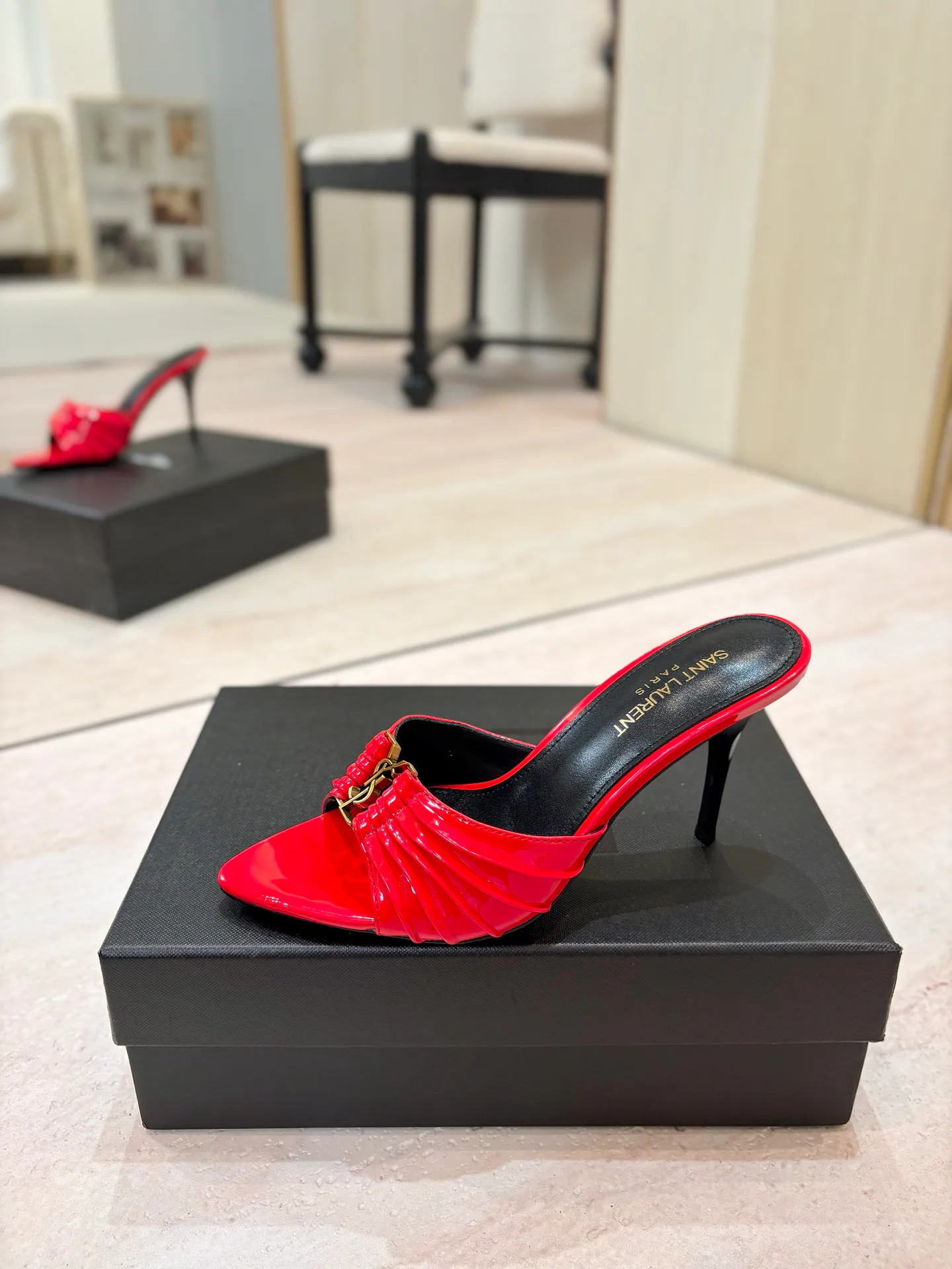 Босоножки Женские Saint Laurent 17476093
