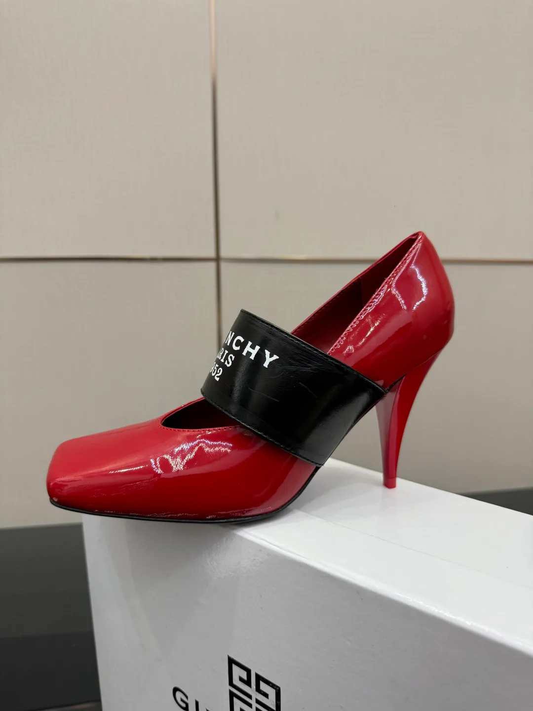 Туфли Женские Givenchy 276331