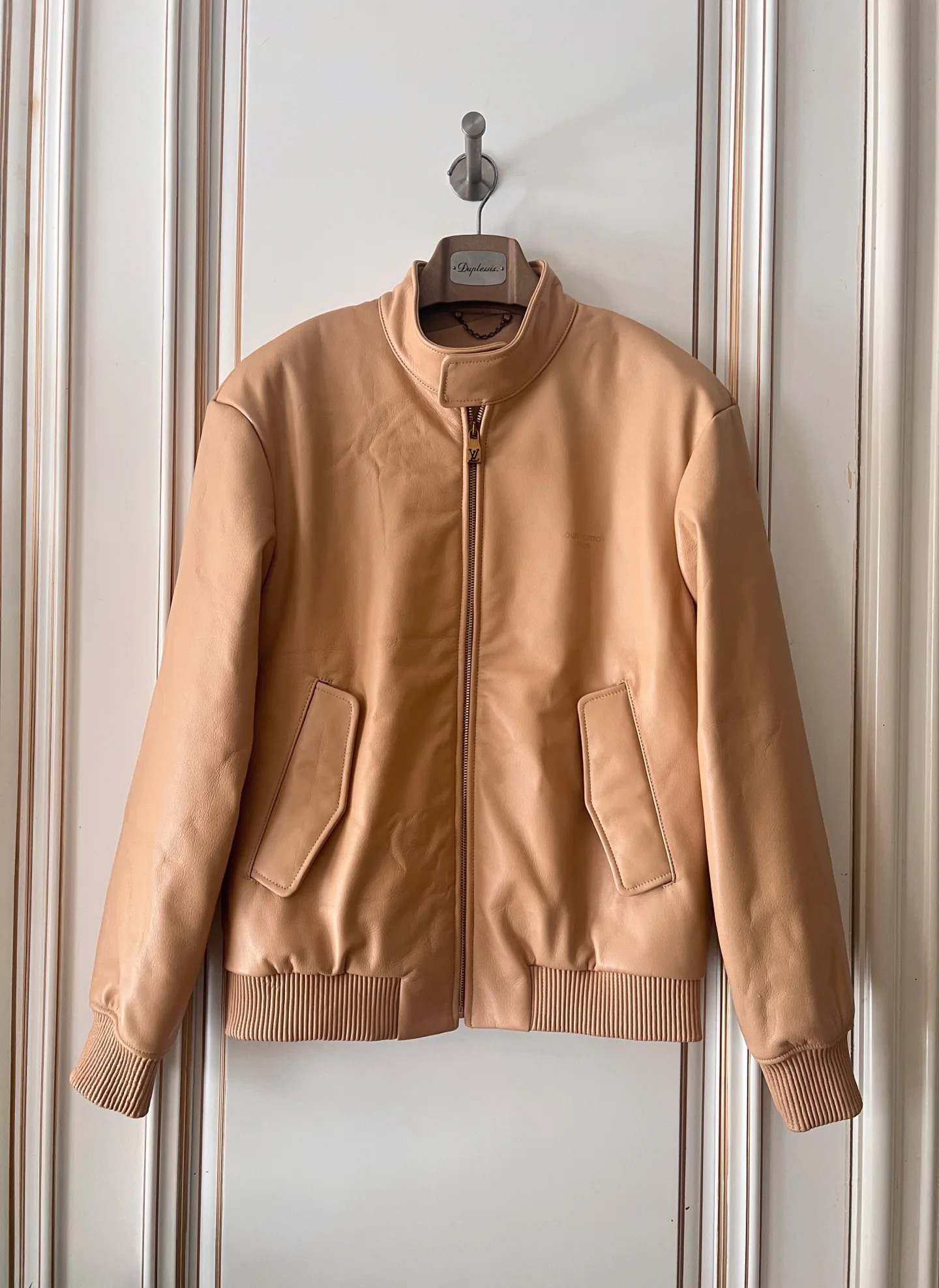 Кожаные Куртки И Дублёнки Женские Louis Vuitton 18408975