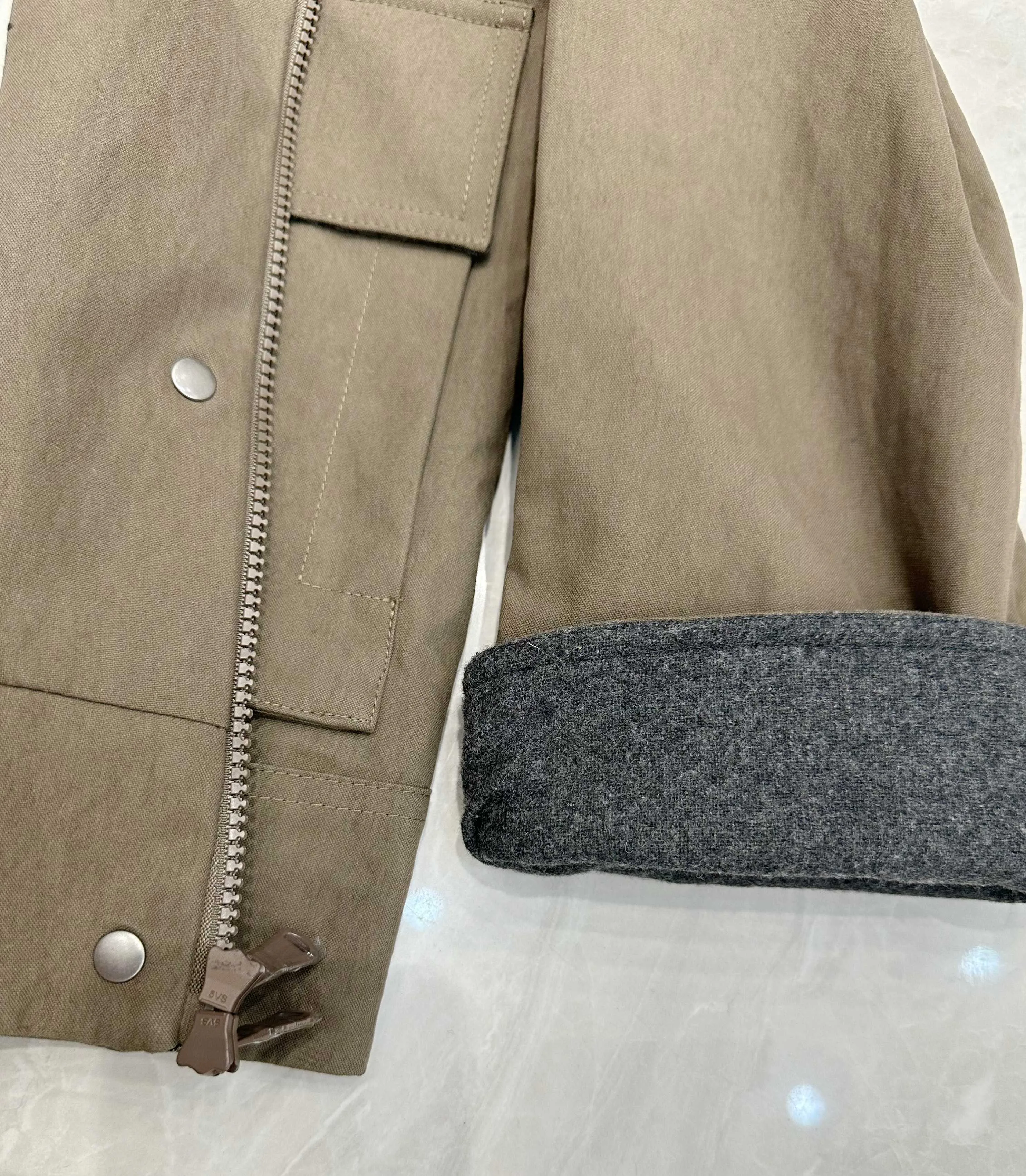 Куртки И Пуховики Женские Brunello Cucinelli 101579