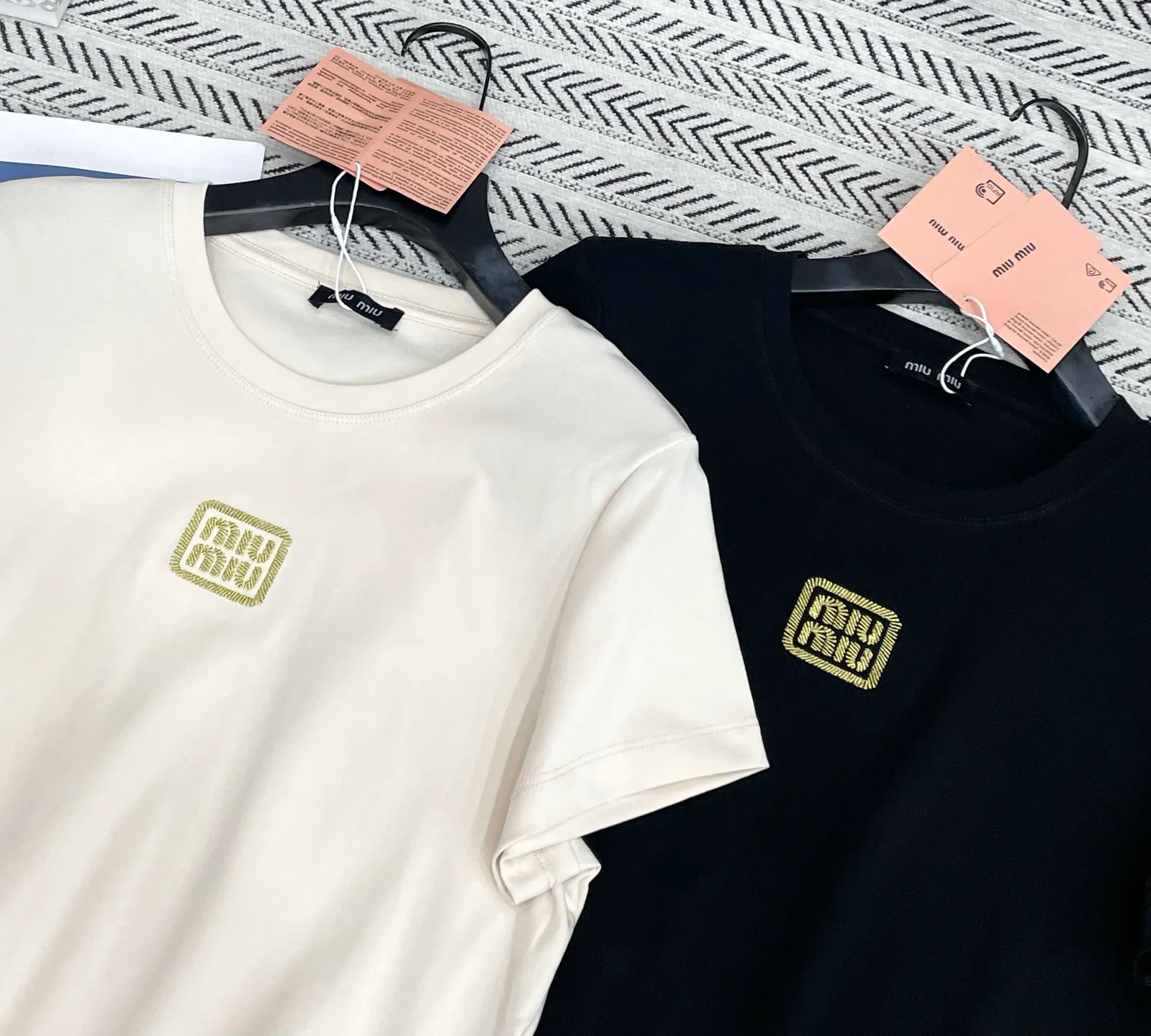 Футболки Женские Miu Miu 13323859