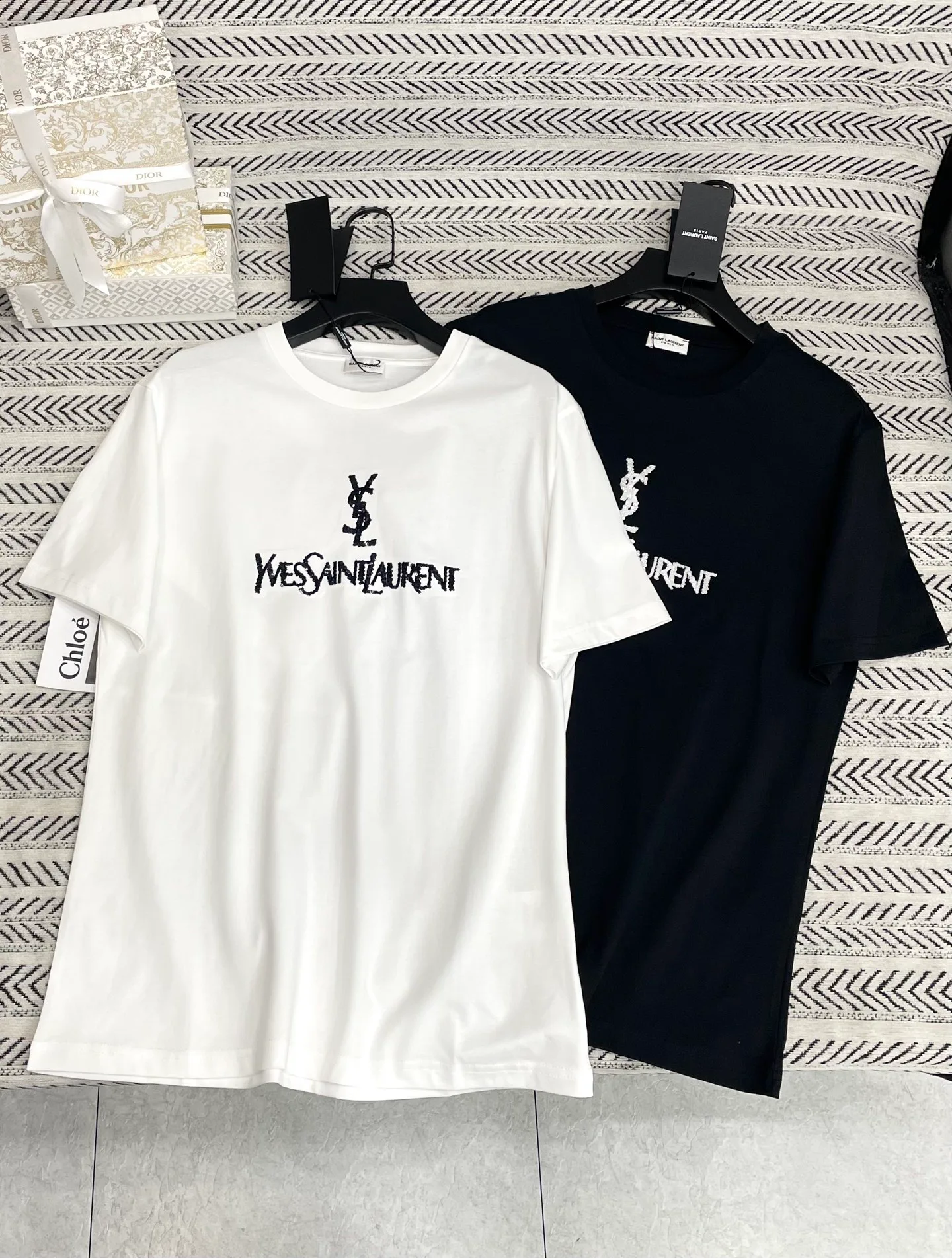 Футболки Женские Saint Laurent 4689396
