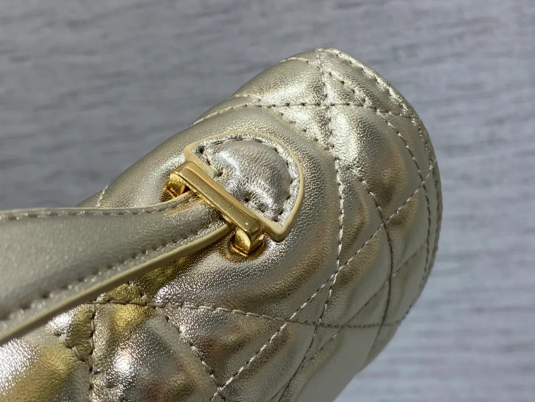 Клатчи Женские Christian Dior 11412682