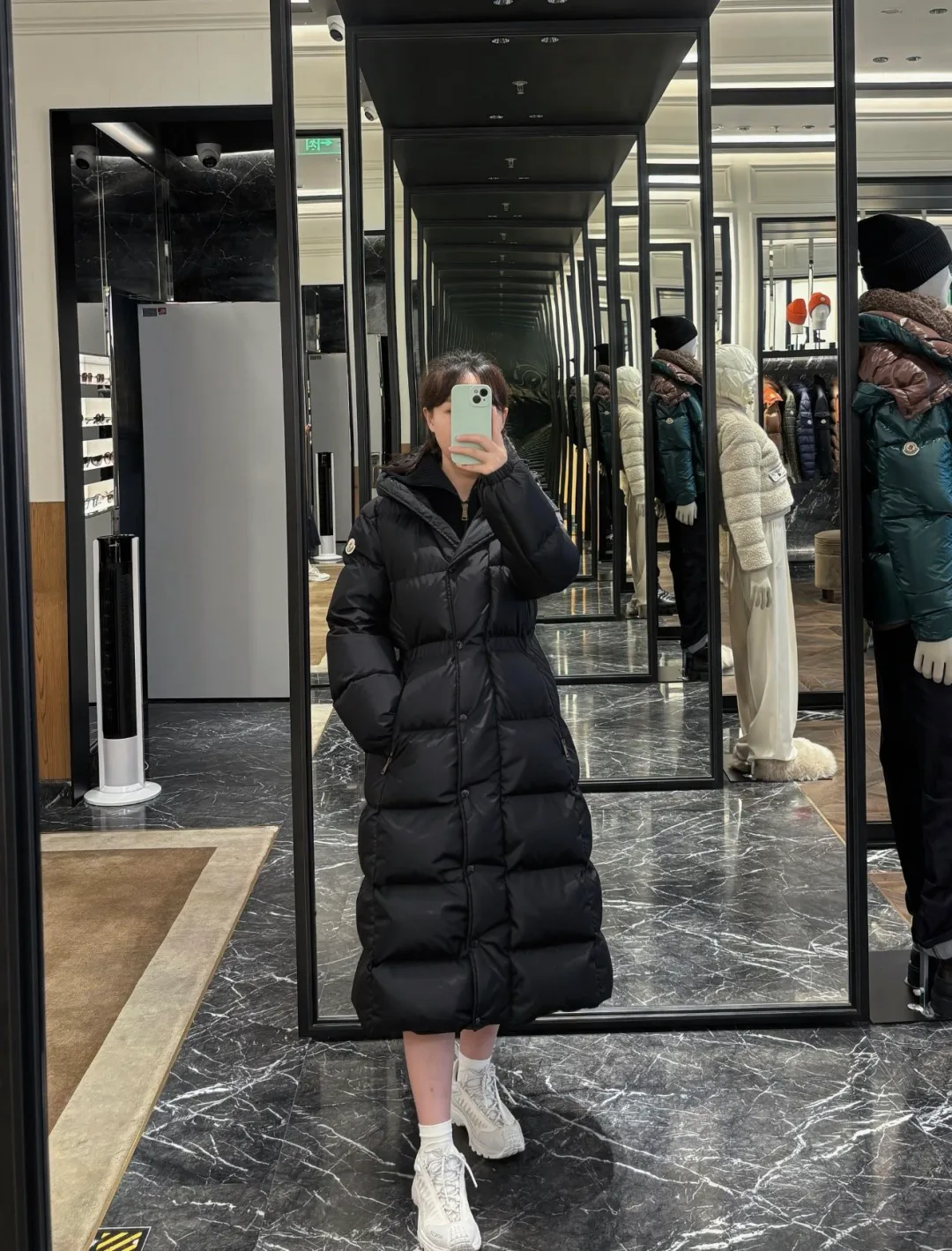 Куртки И Пуховики Женские Moncler 18528305