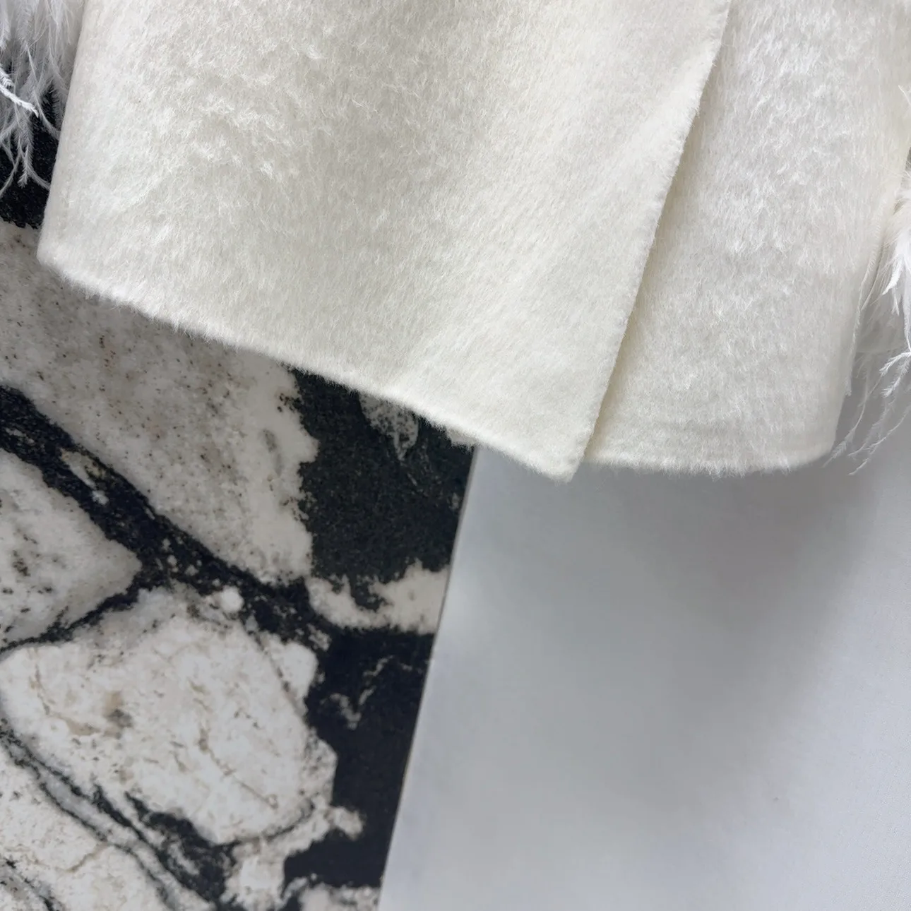 Пальто Женские Miu Miu 952048