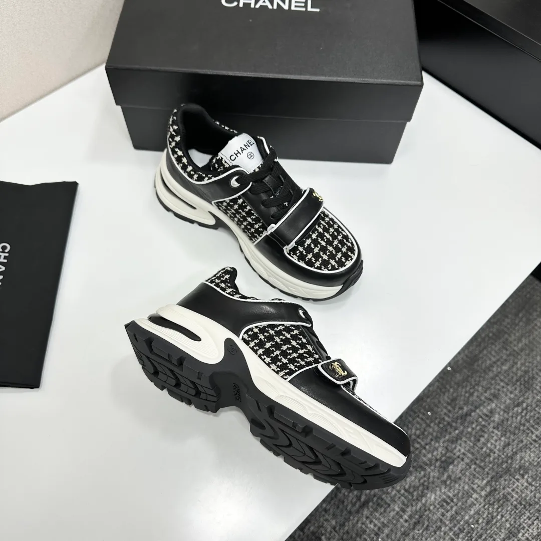 Кроссовки Женские Chanel 11463034