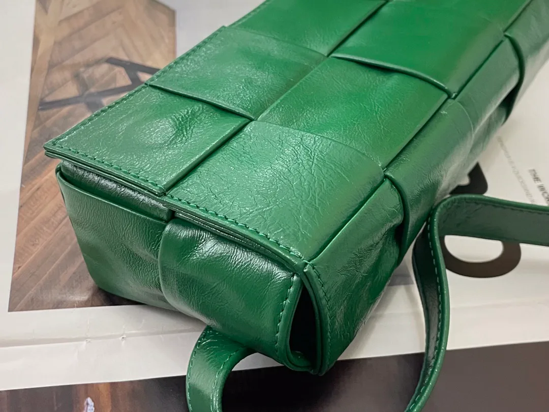 Поясные Сумки Женские Bottega Veneta 10681677