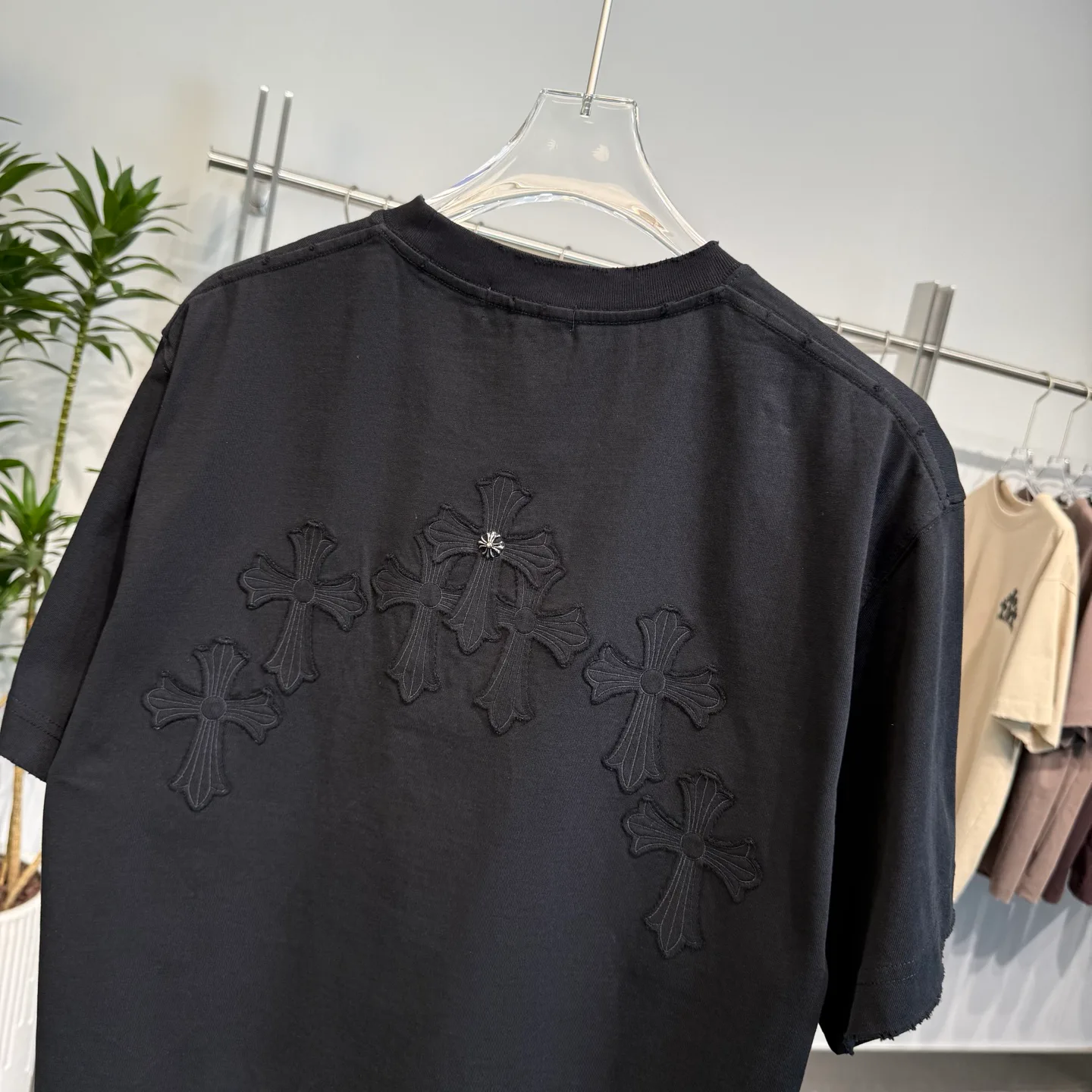 Футболки Женские Chrome Hearts 11350137