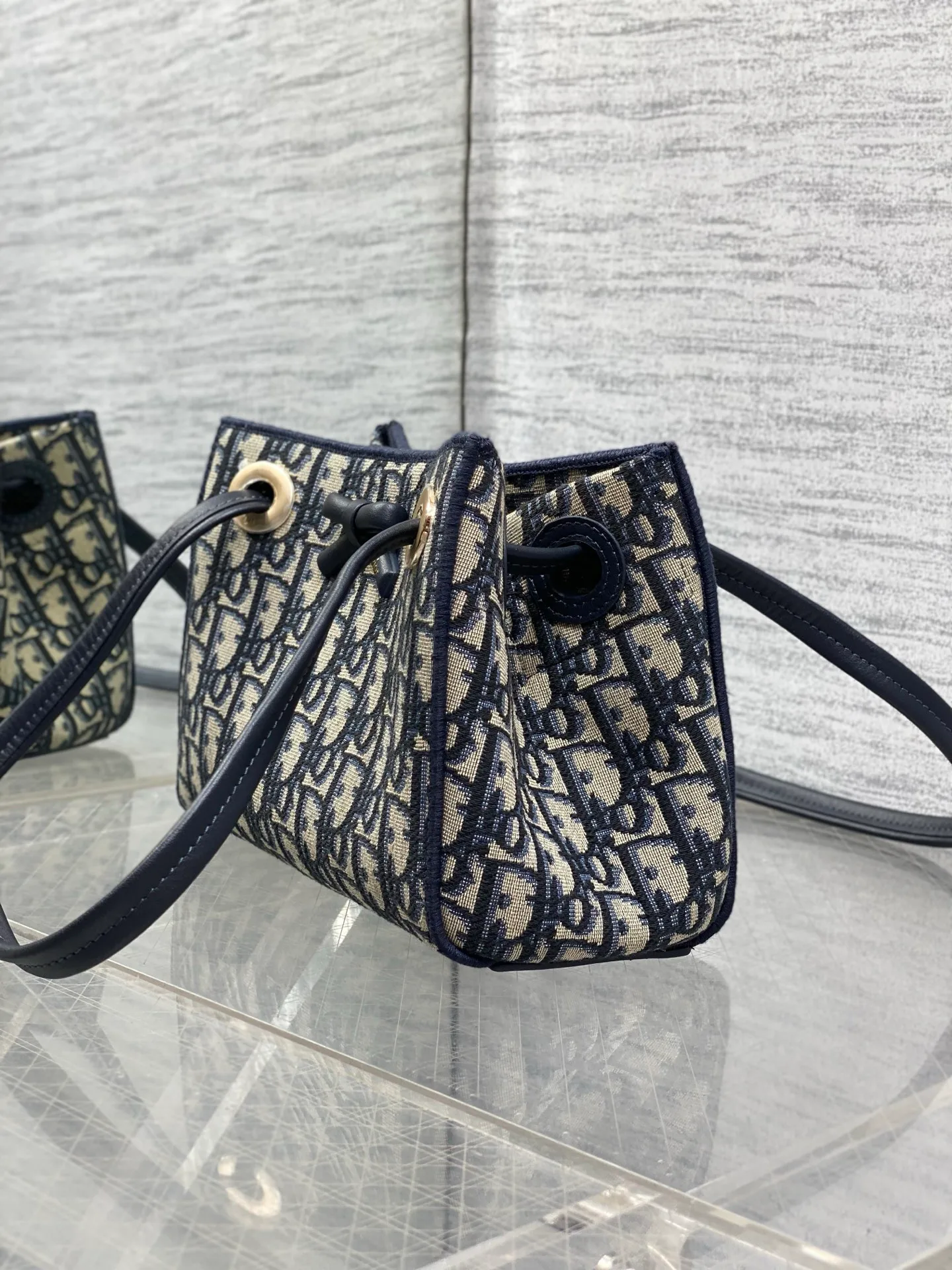 Классические Сумки Женские Christian Dior 17826860