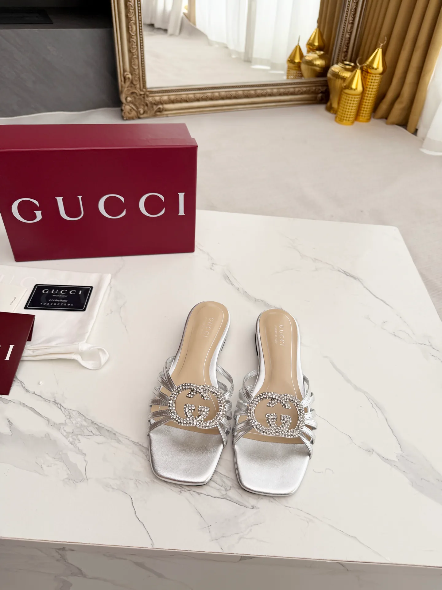 Шлепанцы Женские Gucci 556091