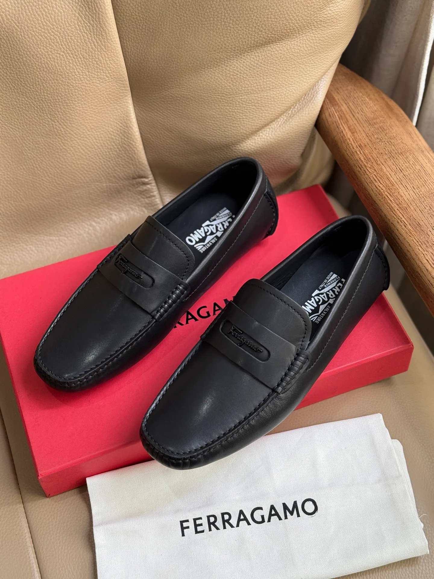 Лоферы И Туфли Мужские Salvatore Ferragamo 18117118