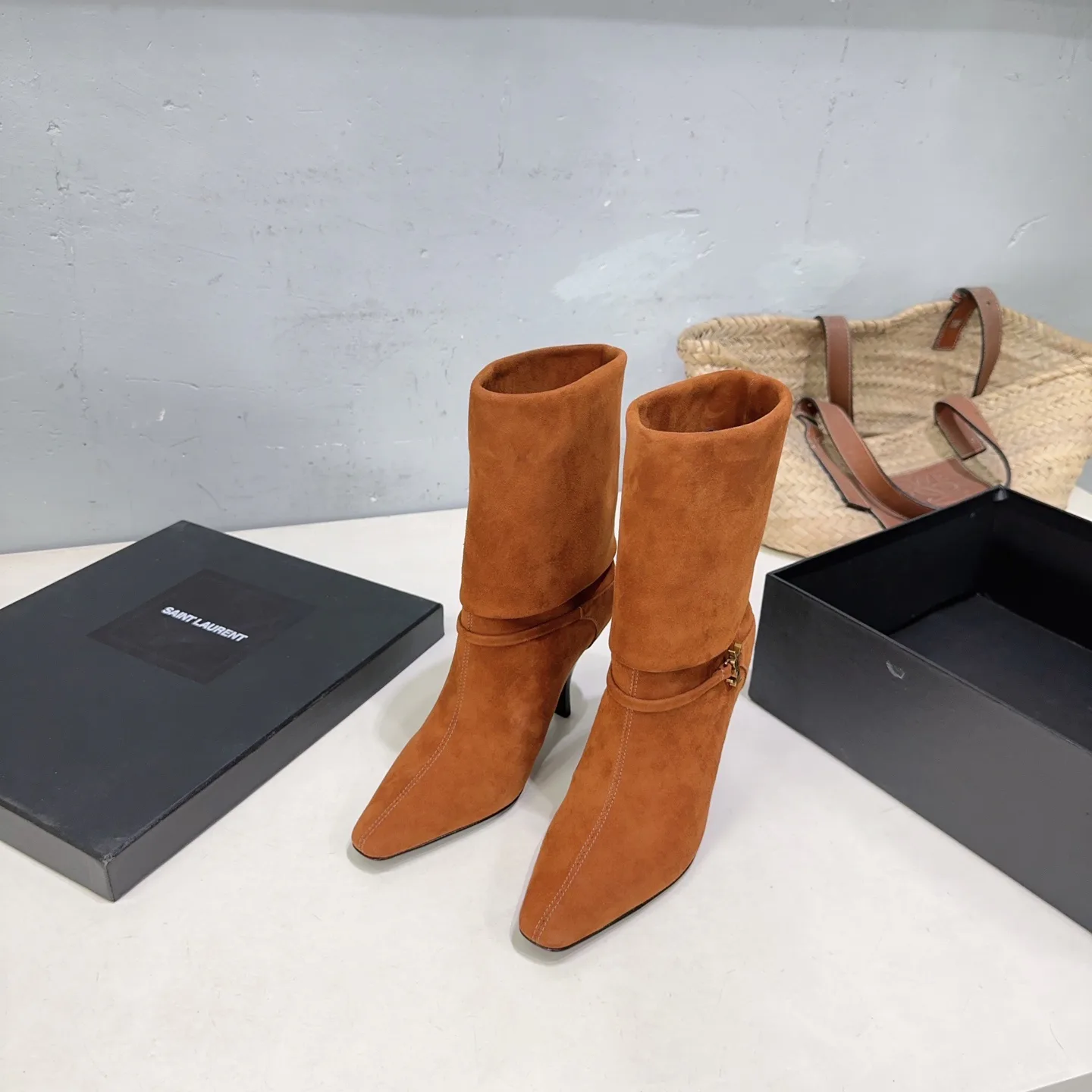 Ботильоны Женские Saint Laurent 19038977