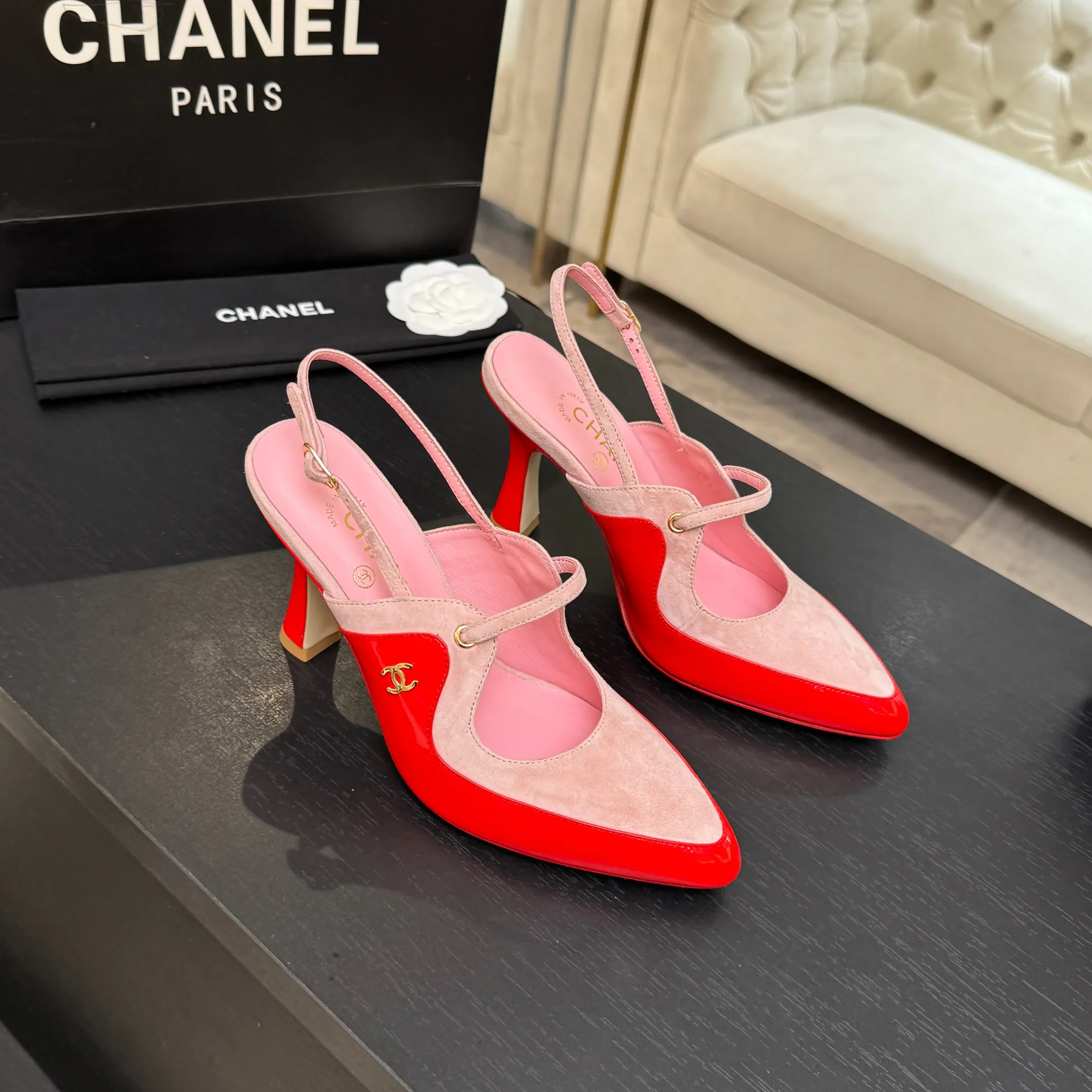 Босоножки Женские Chanel 18889326