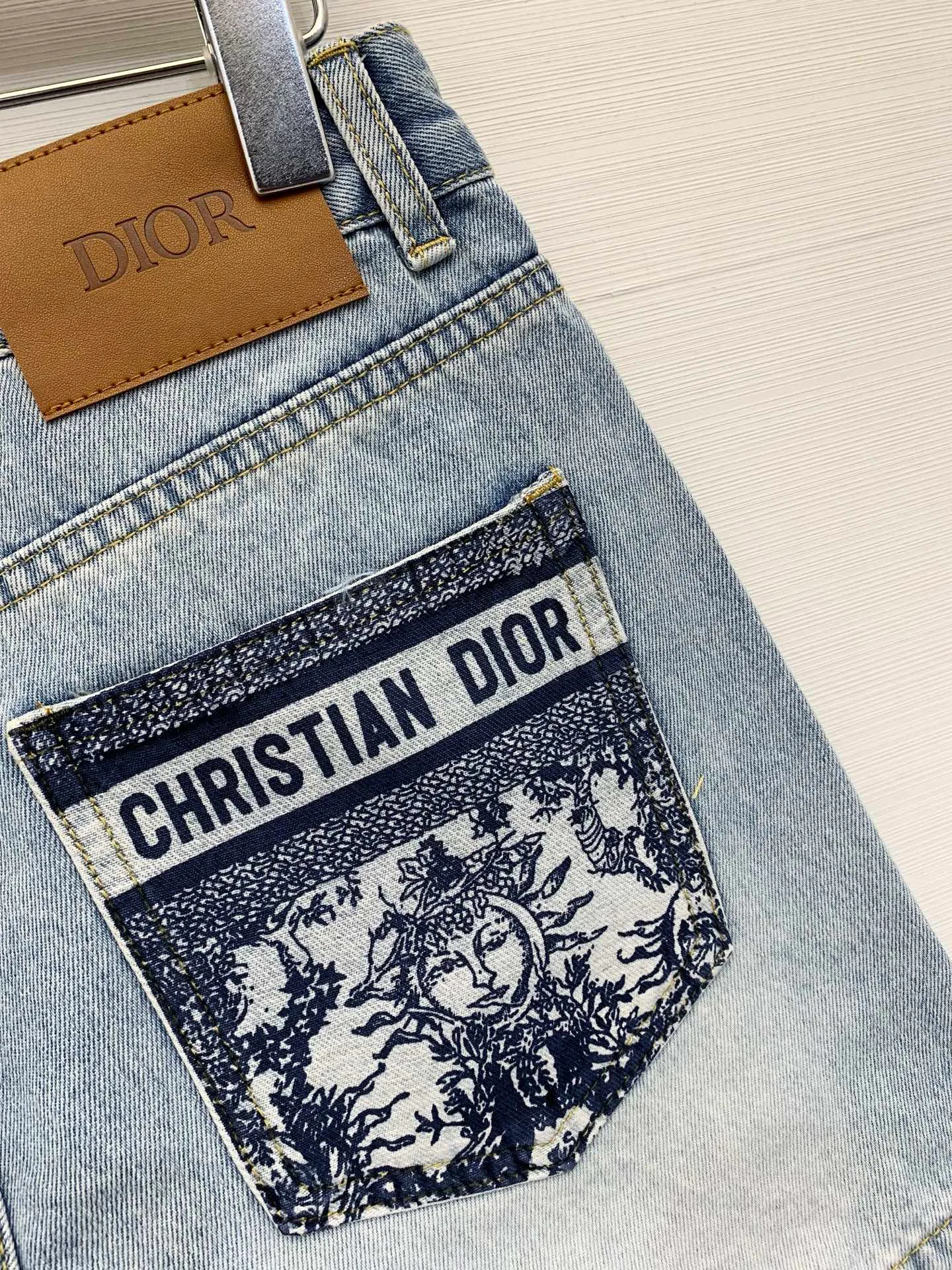 Шорты Женские Christian Dior 11788259