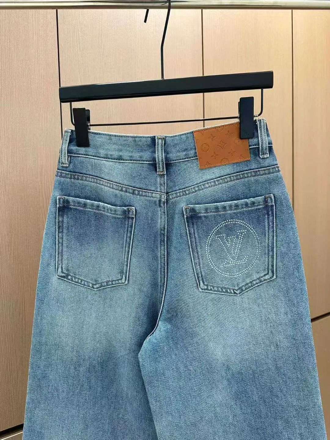 Джинсы Женские Louis Vuitton 862419