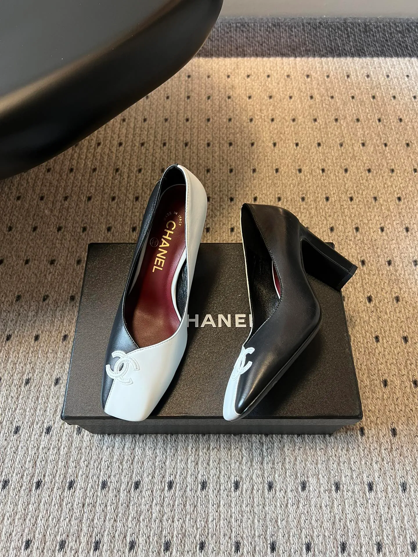 Туфли Женские Chanel 13559787