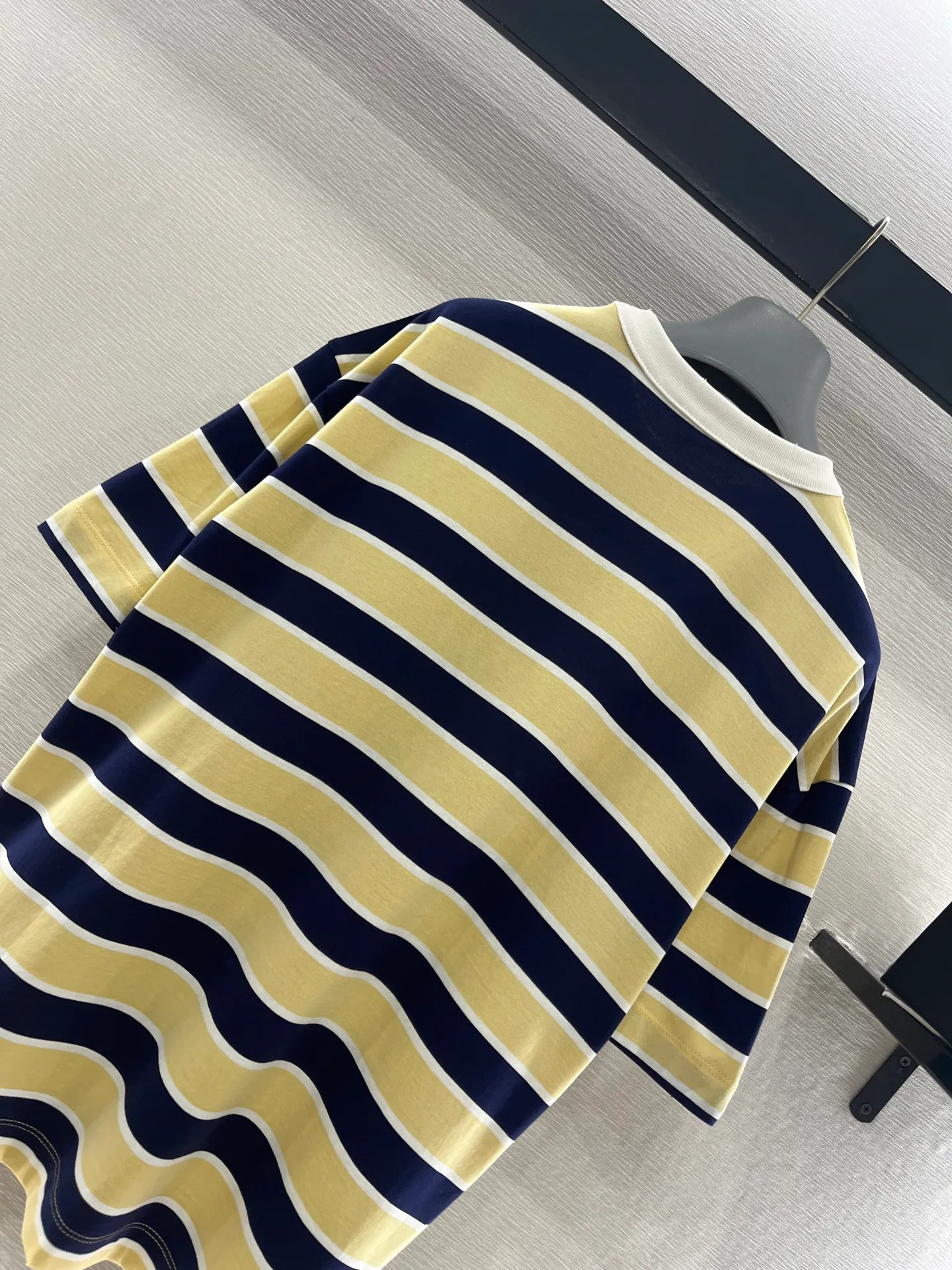 Футболки Женские Prada 1511925