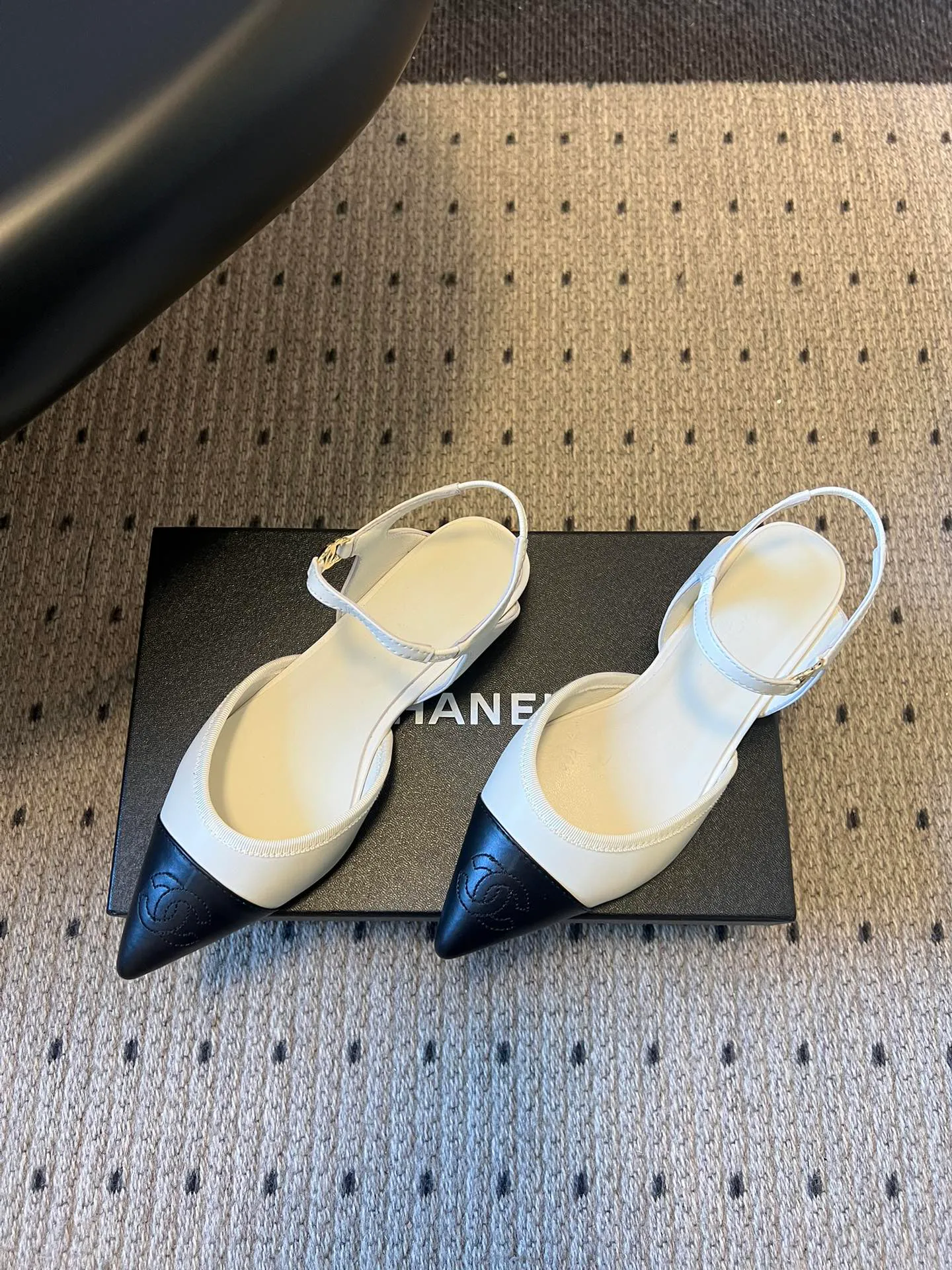 Босоножки Женские Chanel 10713537