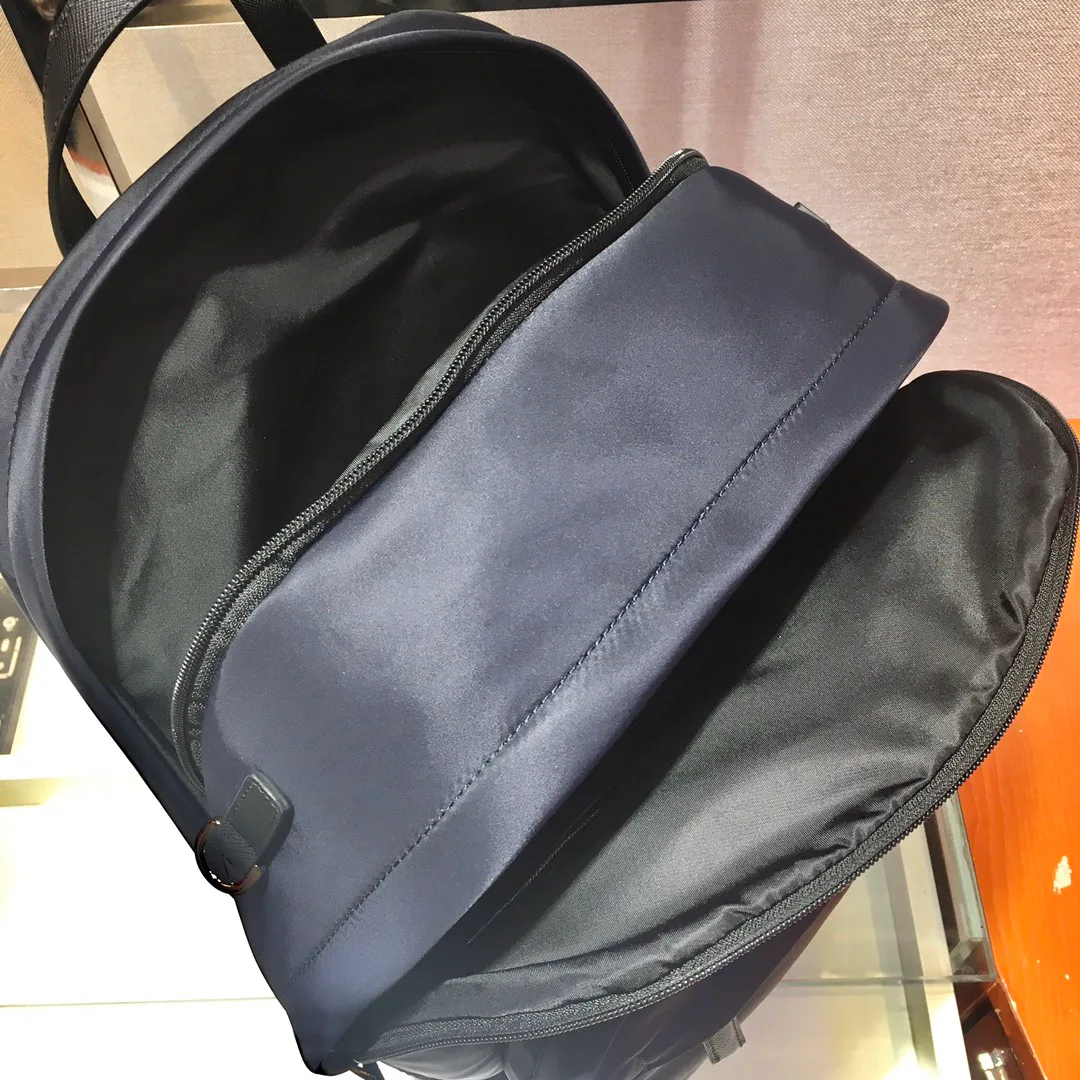 Рюкзаки Женские Prada 12757408