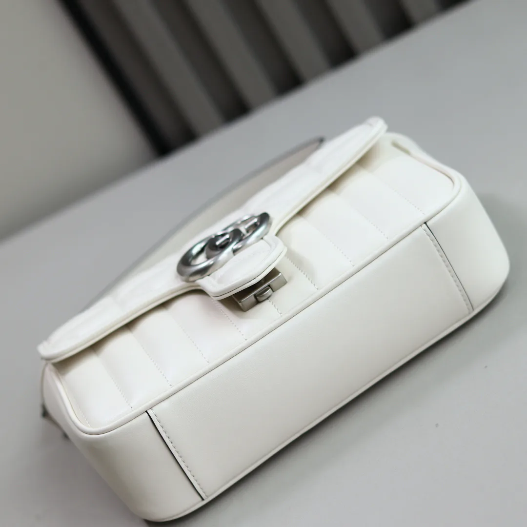 Классические Сумки Женские Gucci 11488278