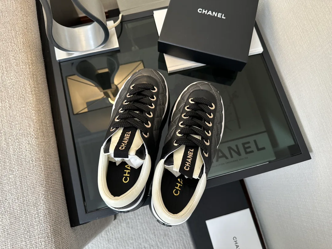 Кроссовки Женские Chanel 11056210
