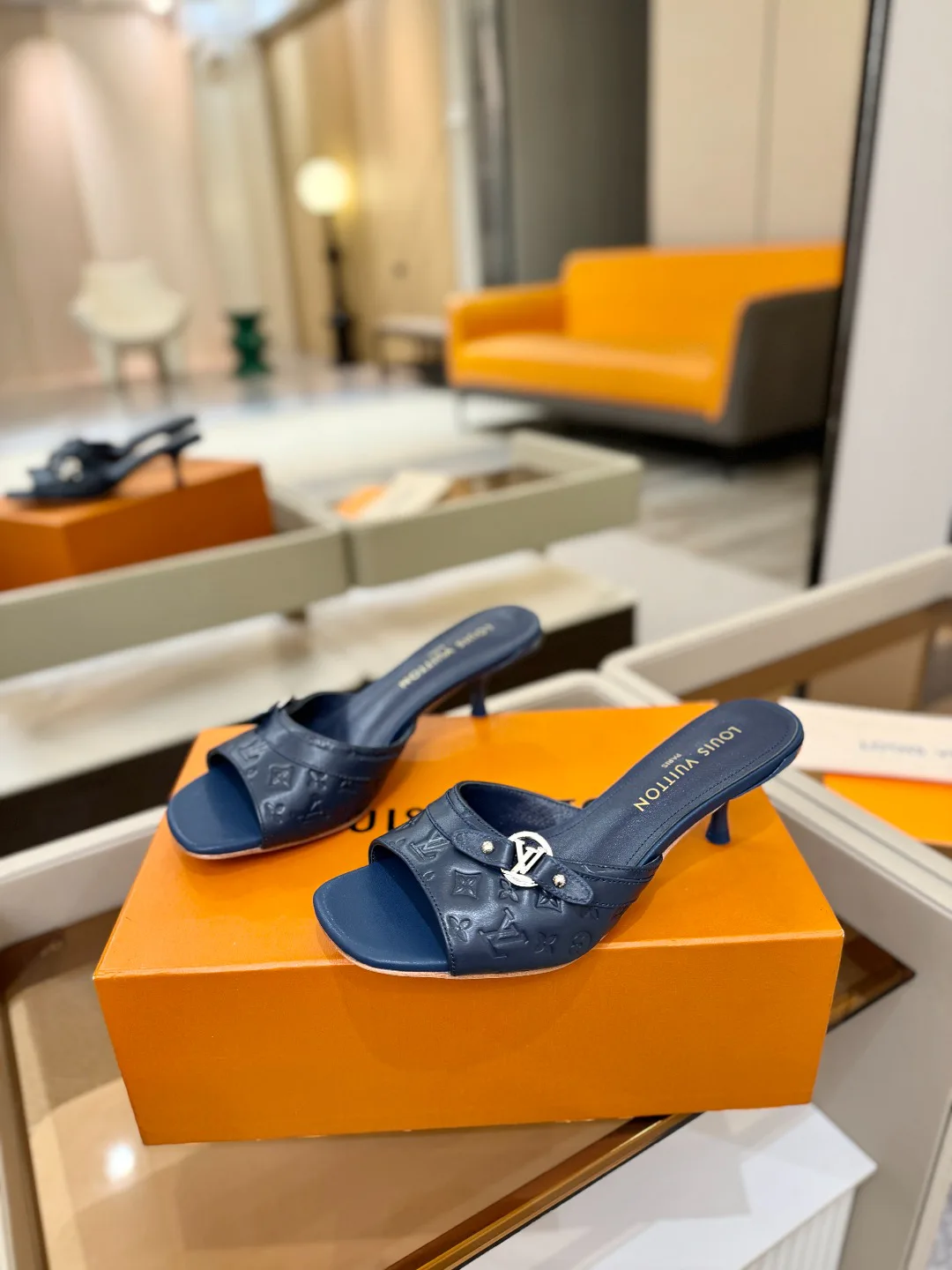 Сандалии Женские Louis Vuitton 9865264