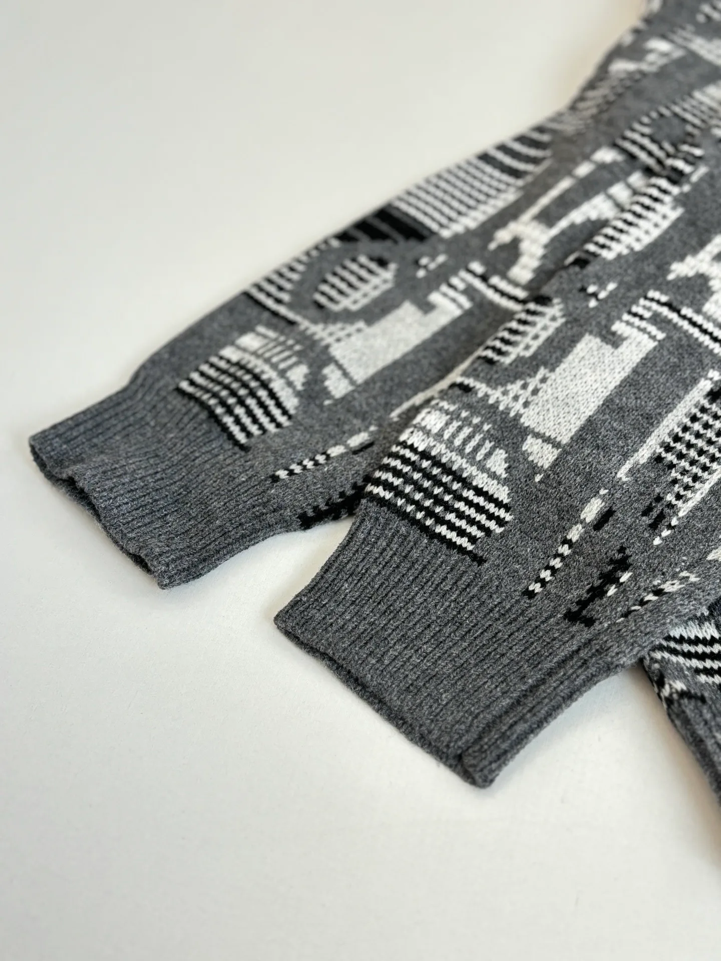 Джемперы И Свитеры Мужские Christian Dior 233568