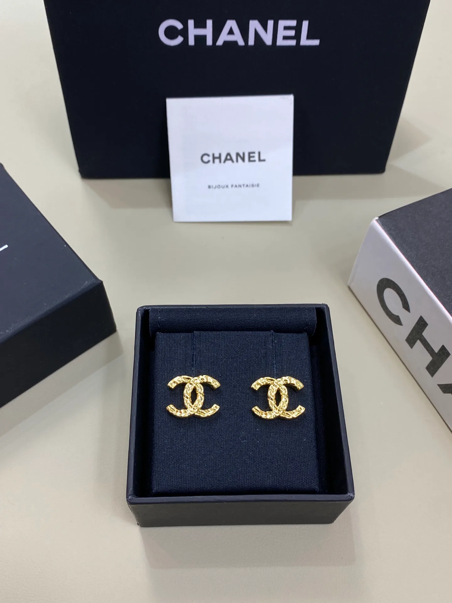 Бижутерия Chanel 11420342