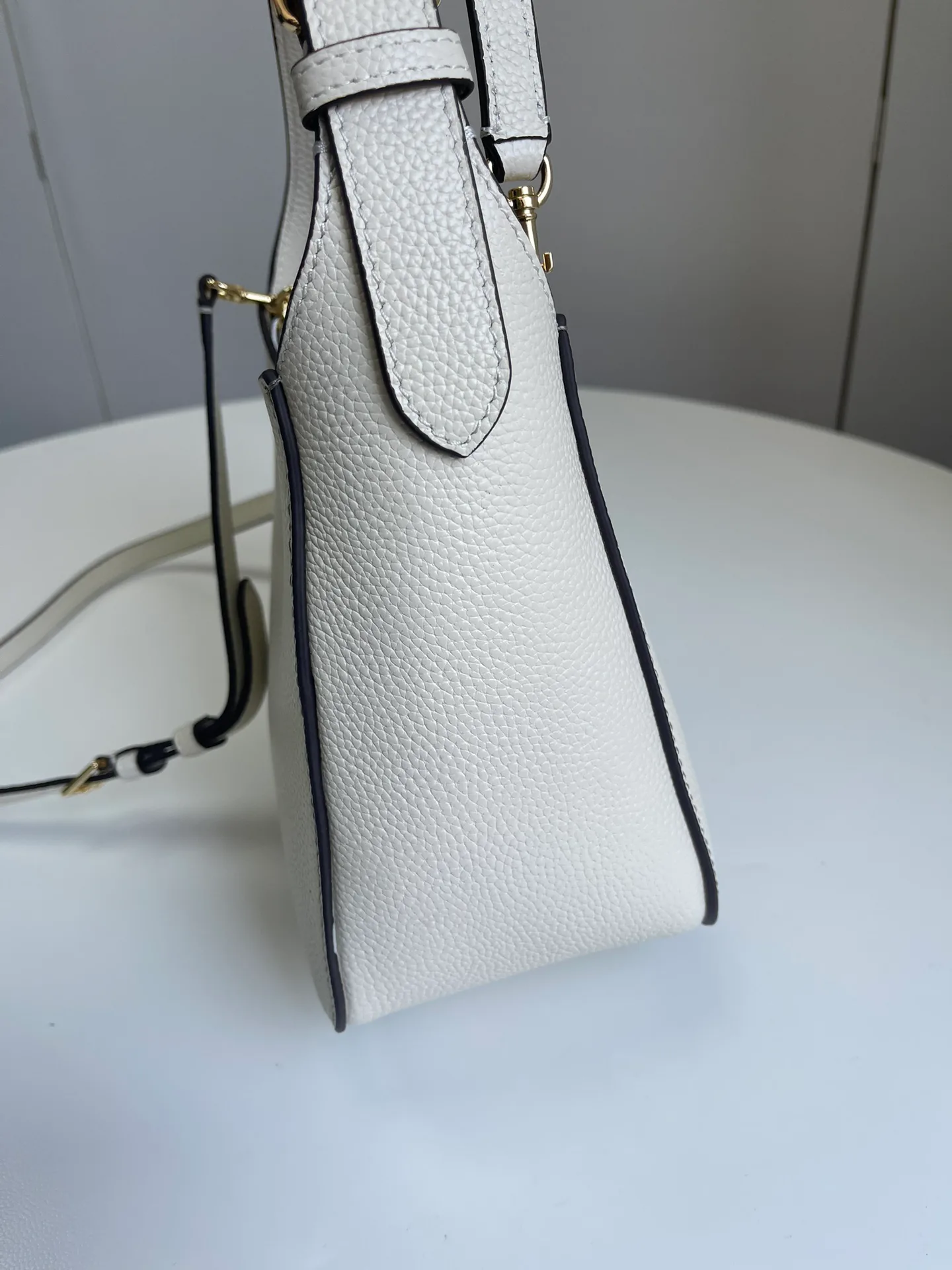 Сумки На Ремне Женские Tory Burch 14537