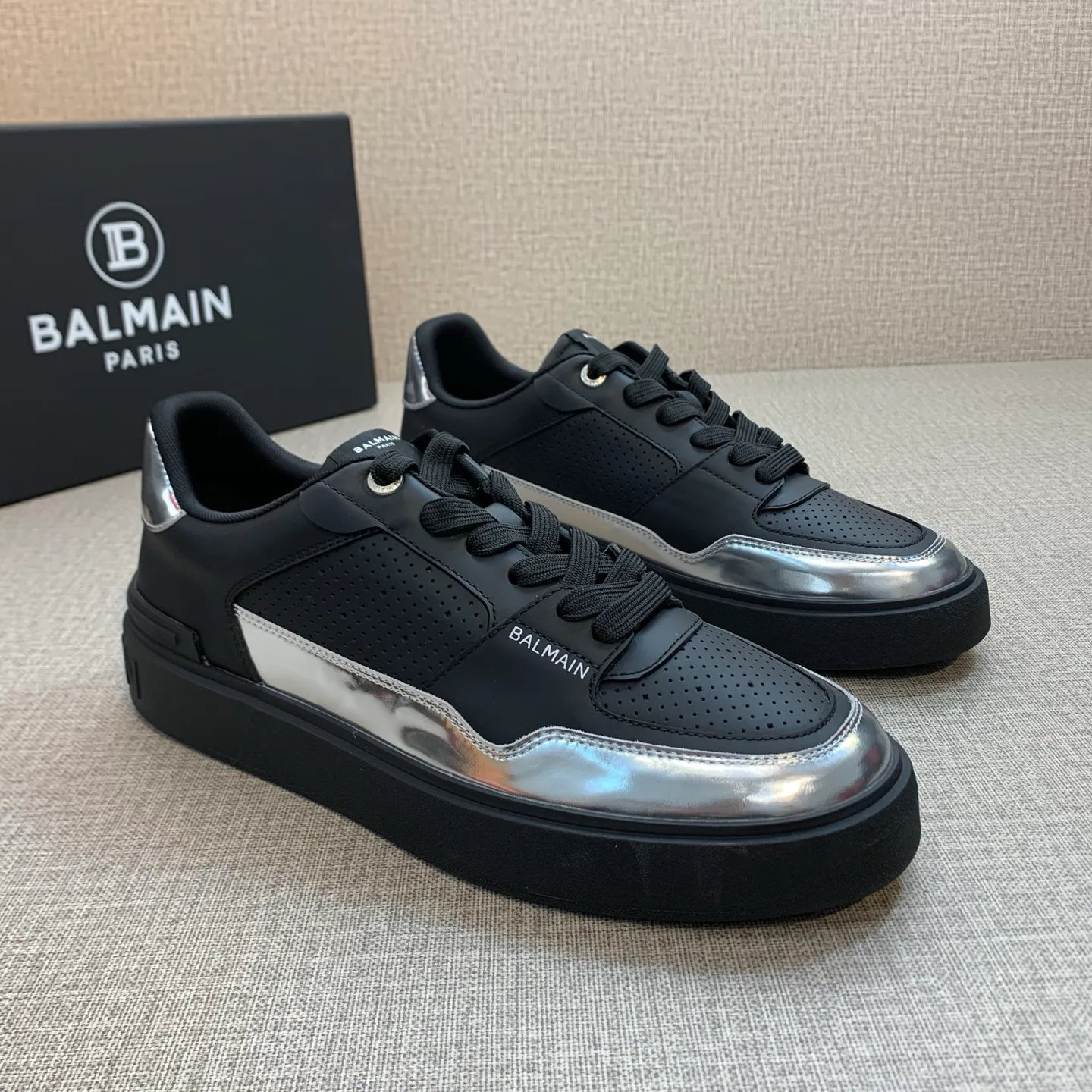 Кроссовки Мужские Balmain 480661