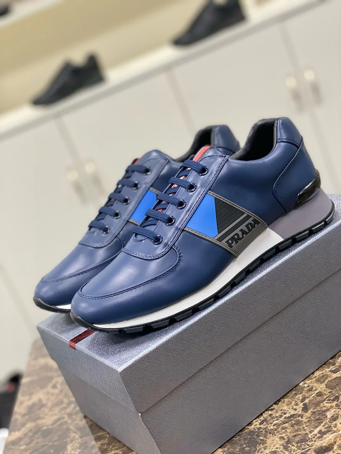 Кроссовки Мужские Prada 6264175