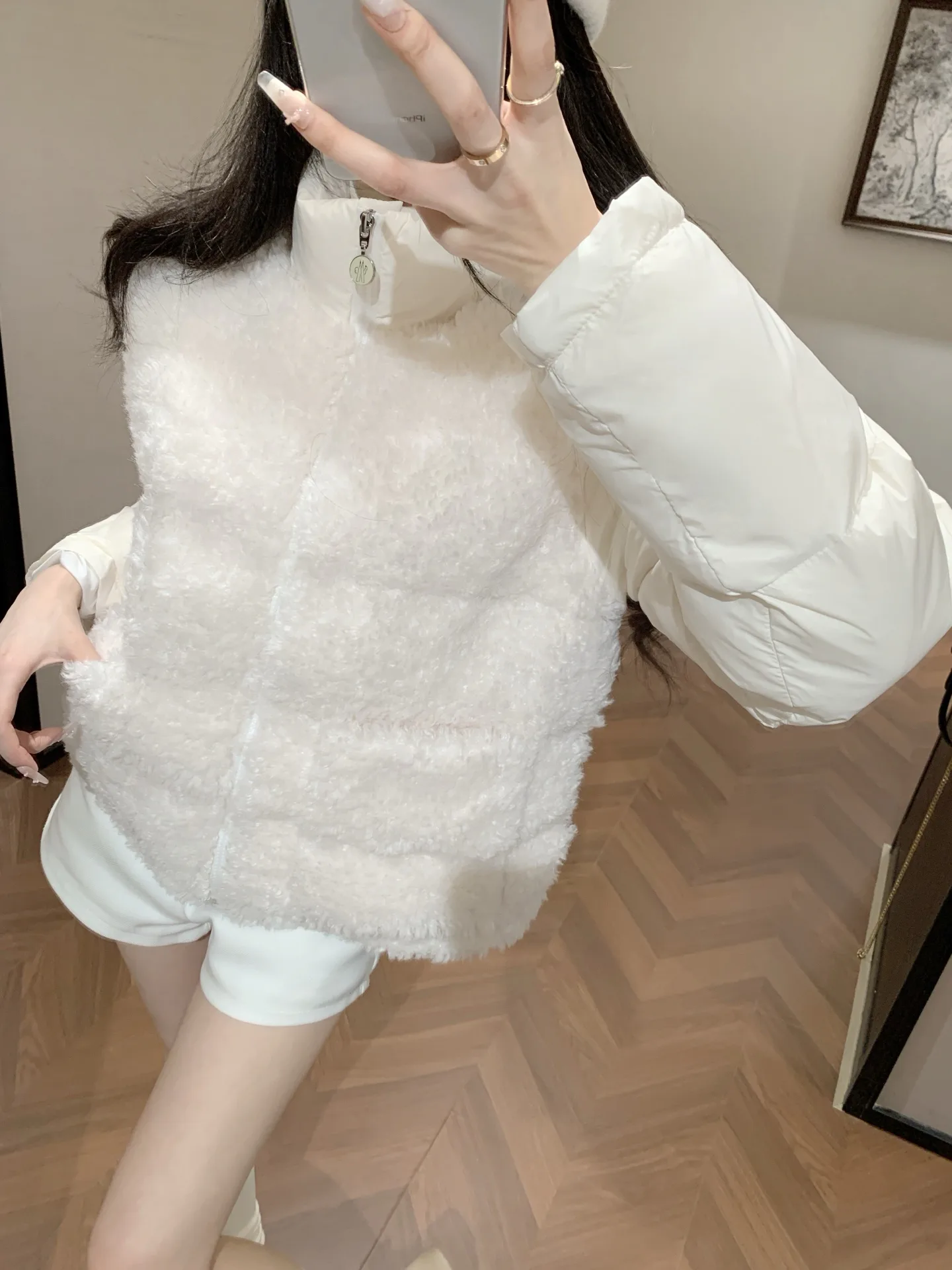 Куртки И Пуховики Женские Moncler 1734184