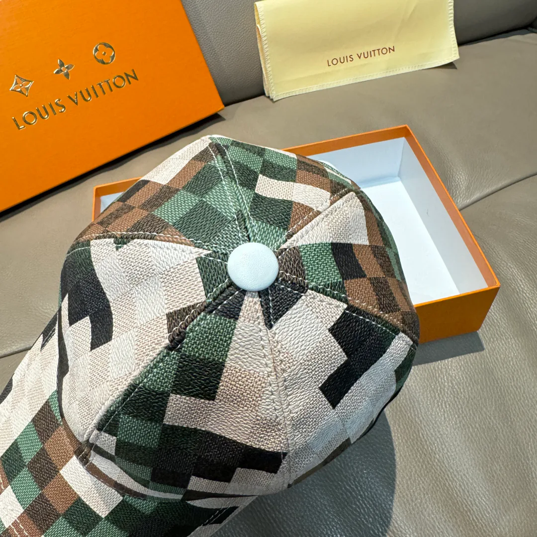 Головные Уборы Louis Vuitton 4550053
