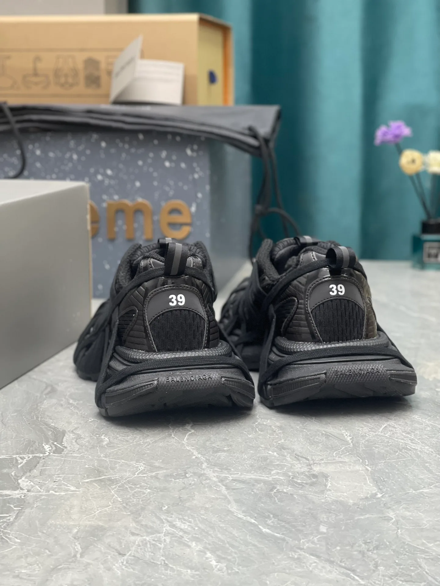 Кроссовки Женские Balenciaga 165294