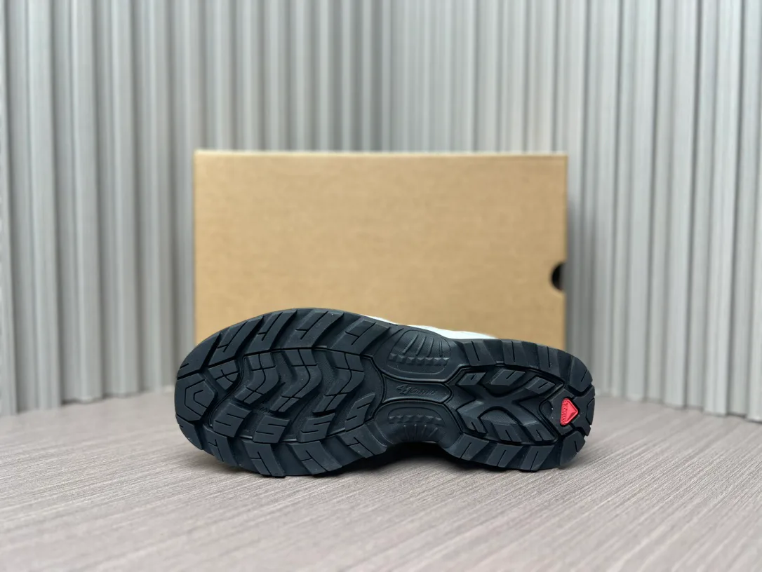 Кроссовки Женские Salomon 120902