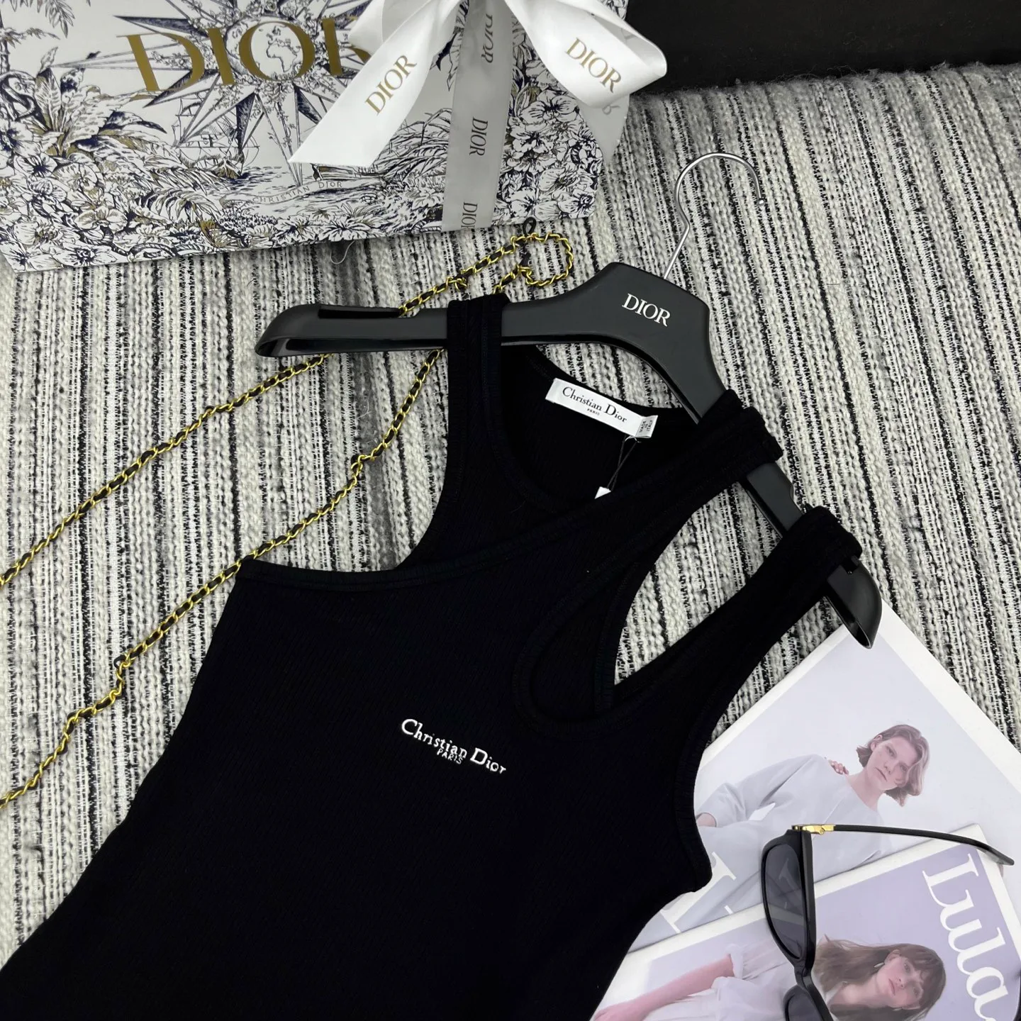 Жилеты Женские Christian Dior 18036