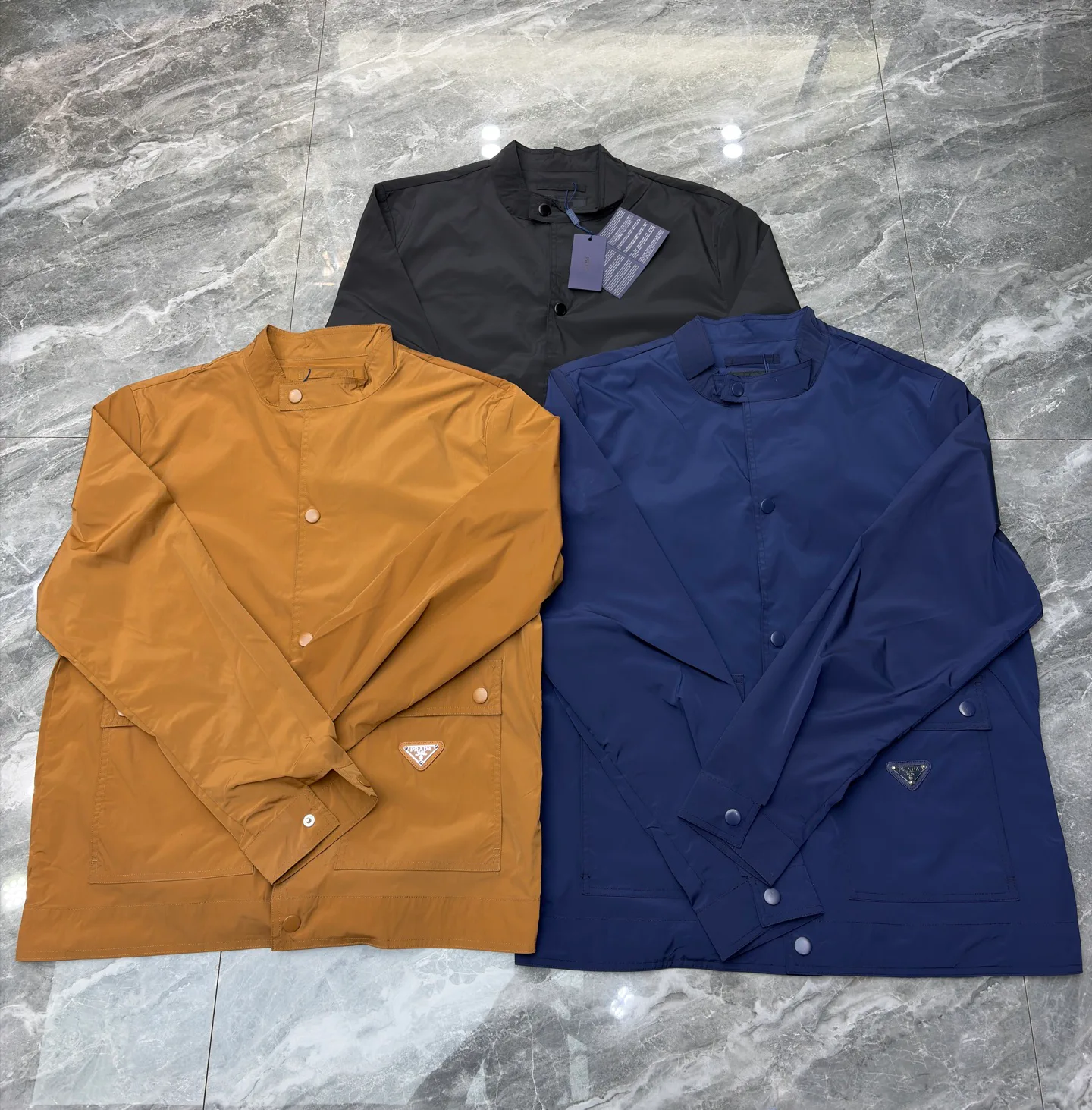 Куртки И Пуховики Мужские Prada 11641519